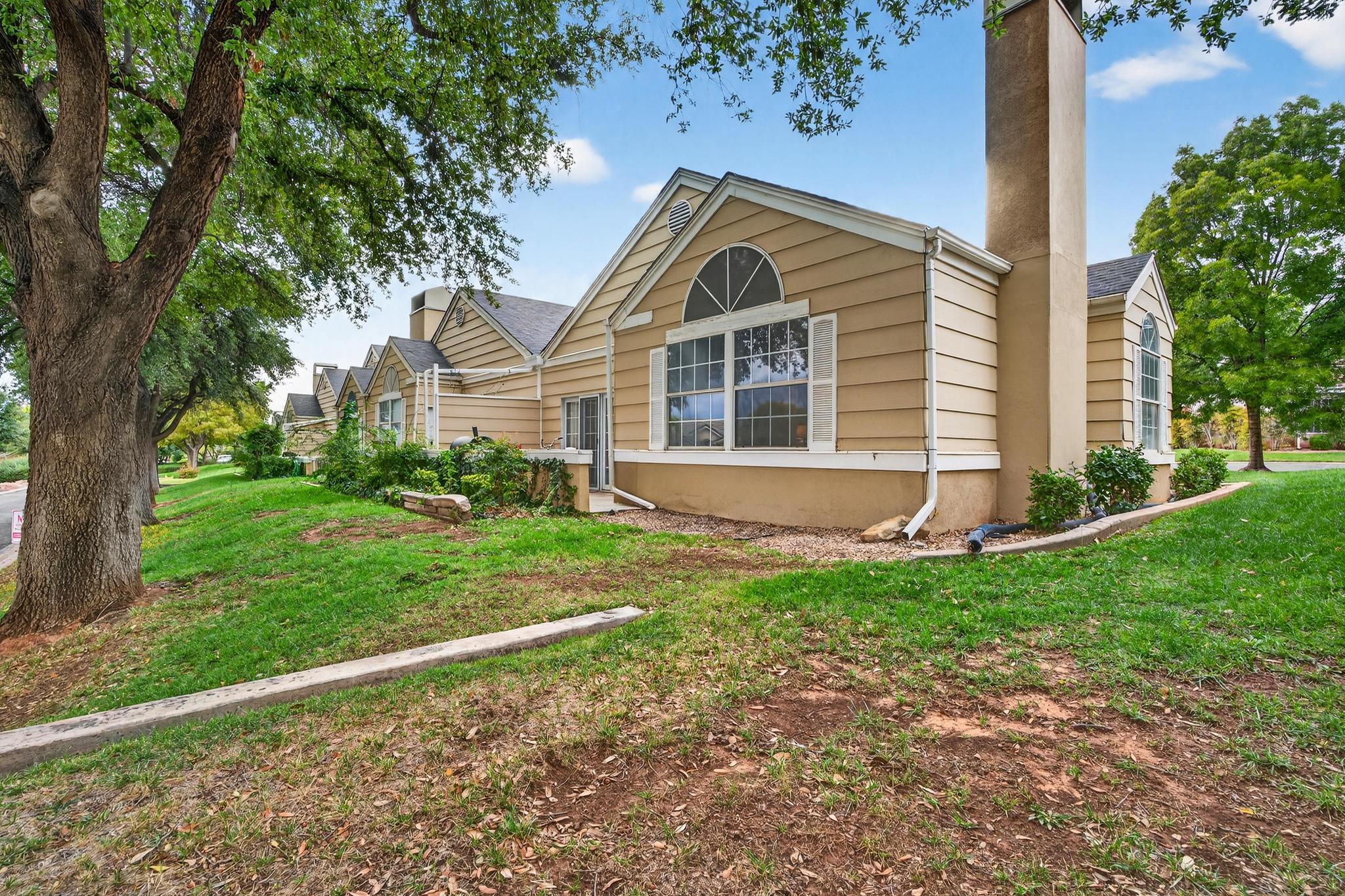 COTTON MANOR CONDOS - Residential