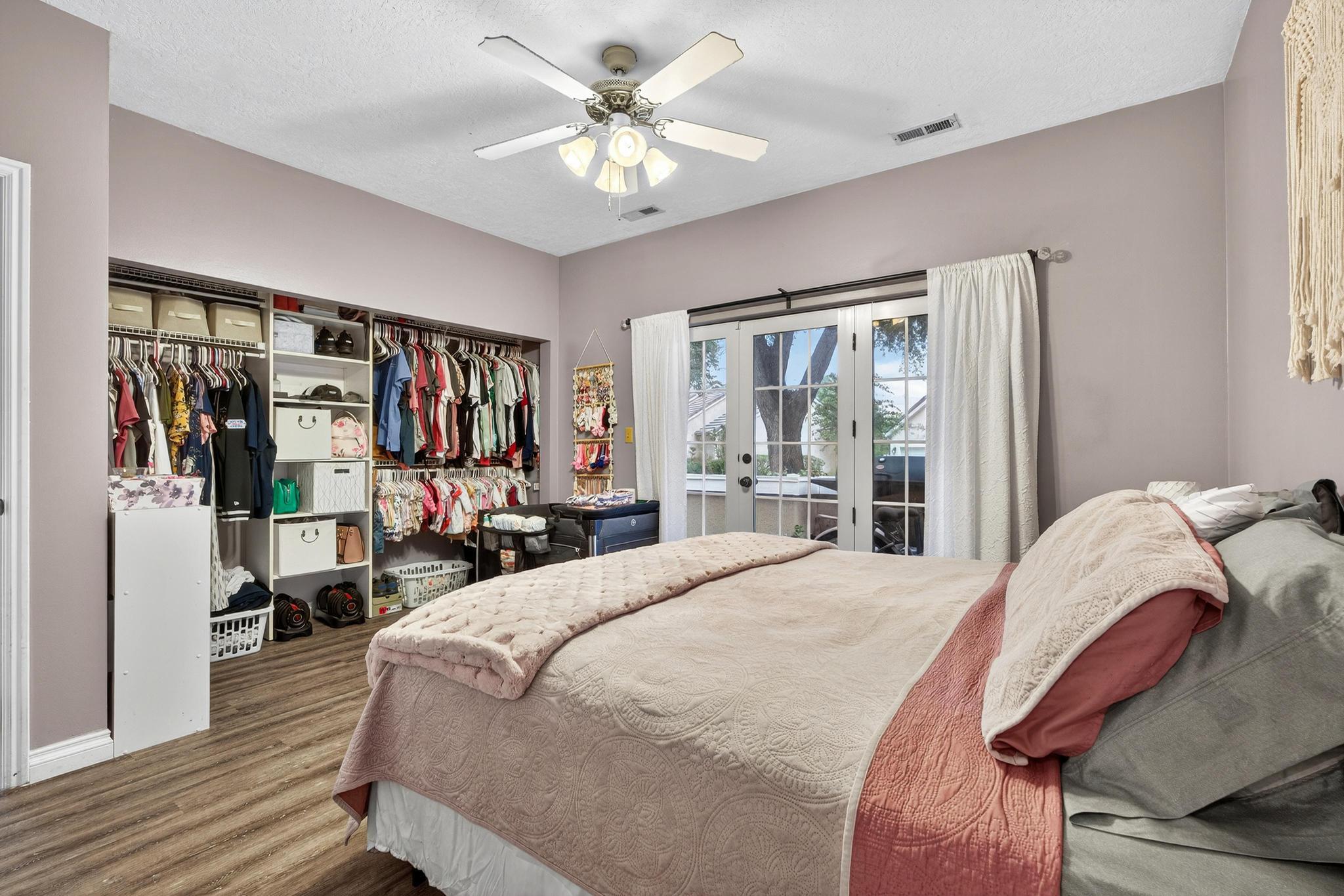 COTTON MANOR CONDOS - Residential