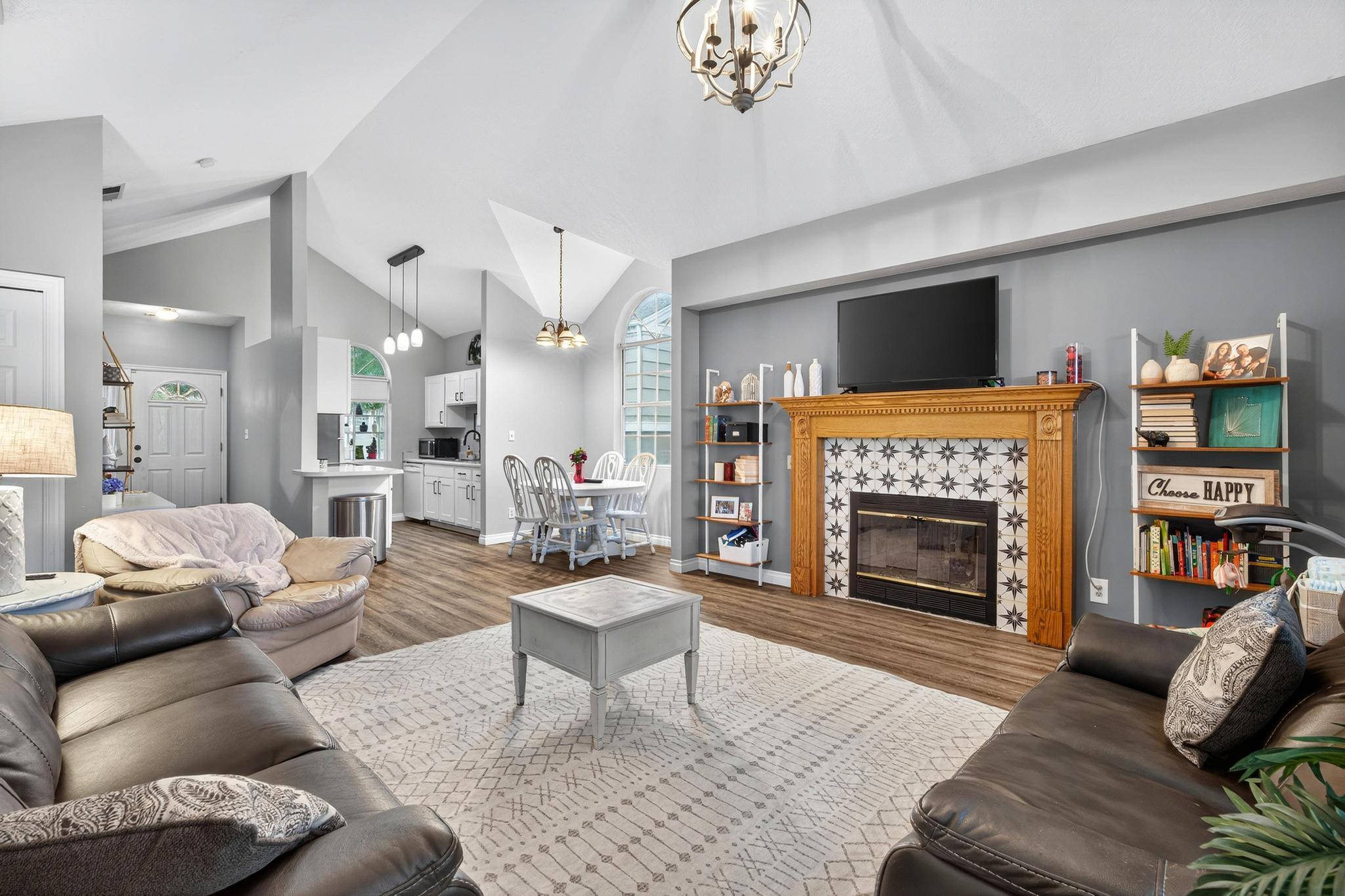 COTTON MANOR CONDOS - Residential