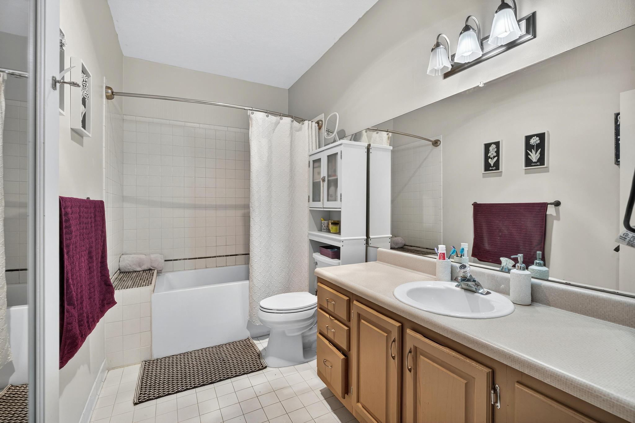 COTTON MANOR CONDOS - Residential