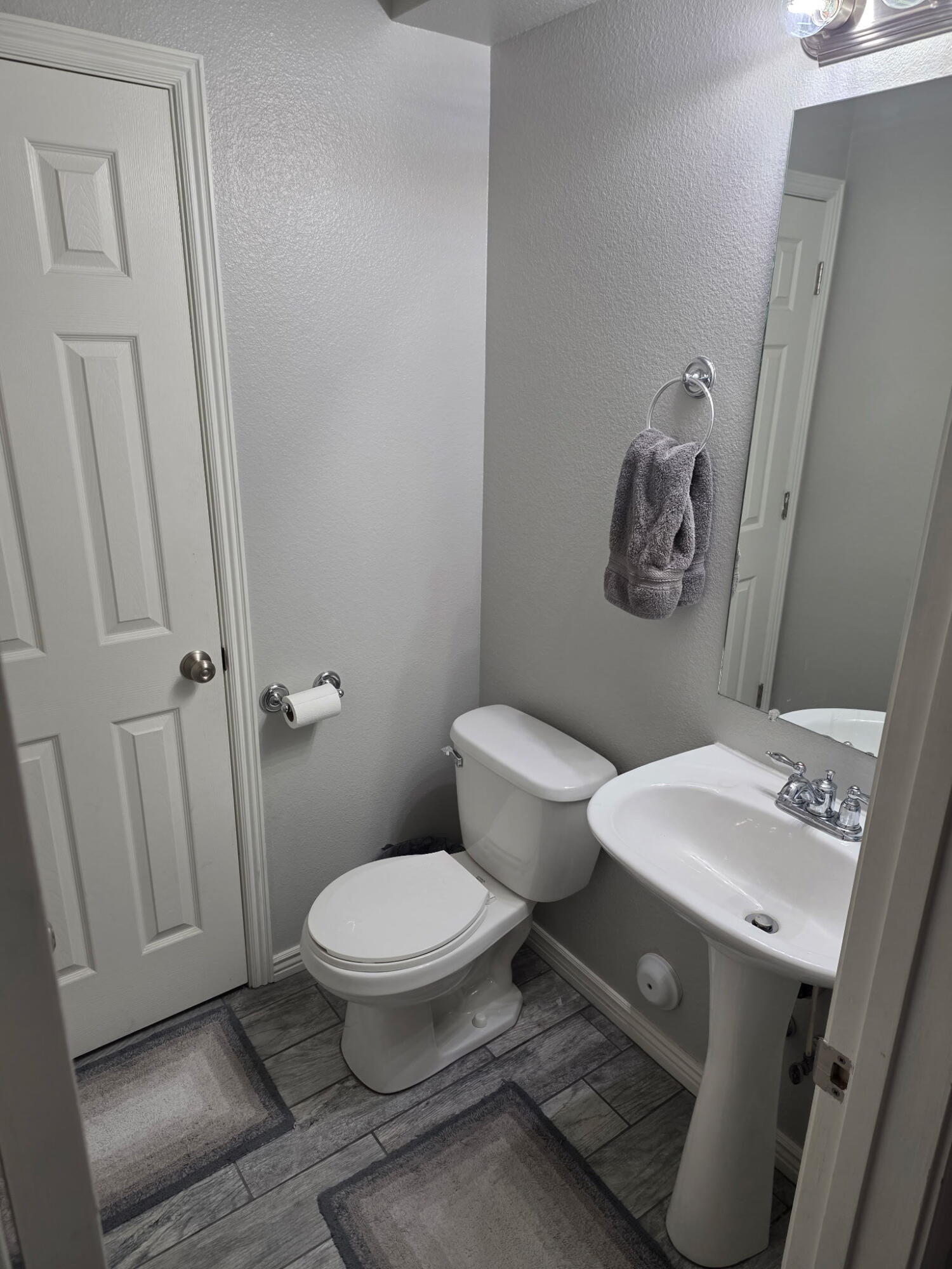 HIDDEN VALLEY TOWN HOMES - Residential