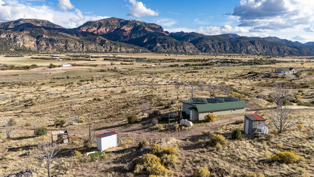 Photo of 1380 W Hayward Mountain RD, Kanarraville, UT 84742 (MLS # 26-277263)