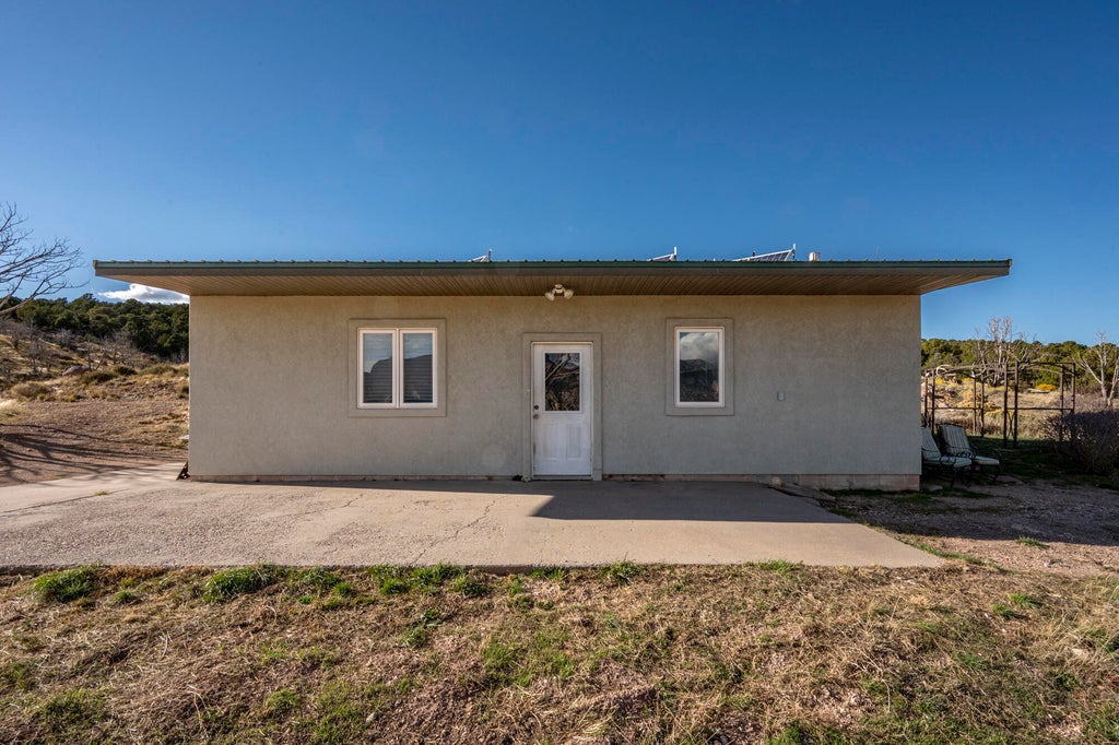 Photo of 1380 W Hayward Mountain RD, Kanarraville, UT 84742 (MLS # 26-277263)