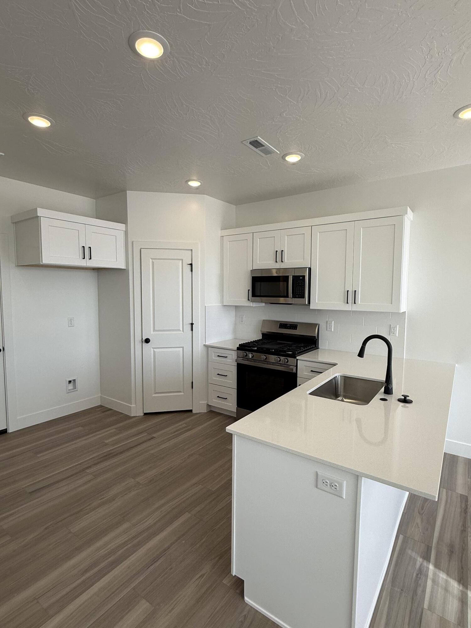 THE PRESERVE AT ALAIA - Residential