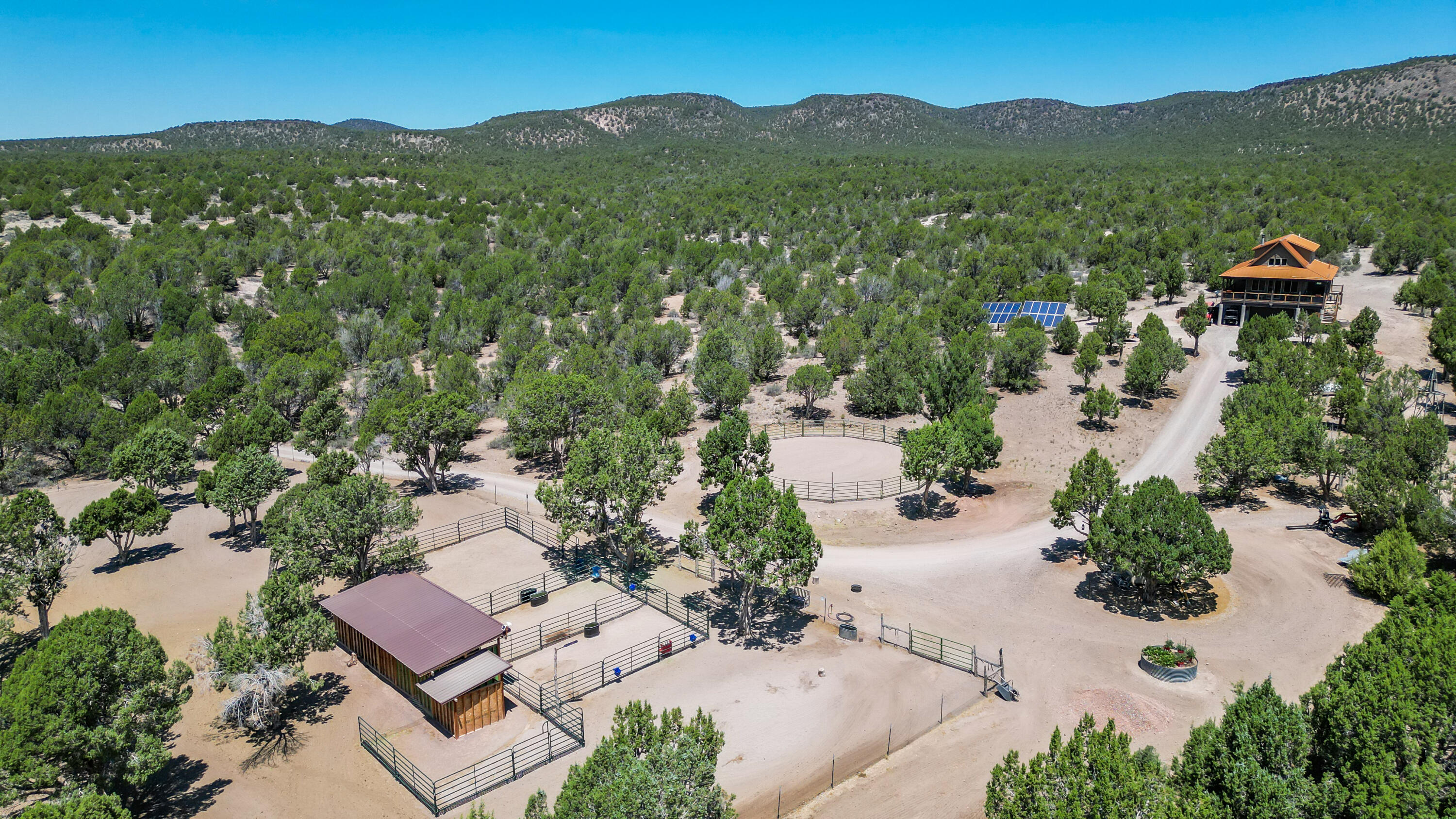 1342 N OLD HEBRON RD