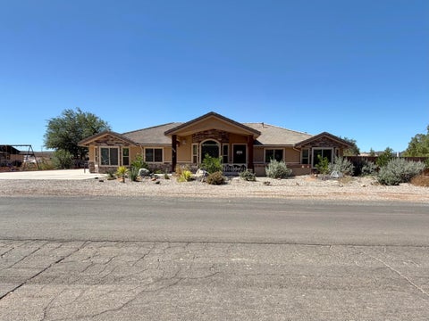 Tiny photo for 1216 S 920 W, Hurricane, UT 84737 (MLS # 26-276729)
