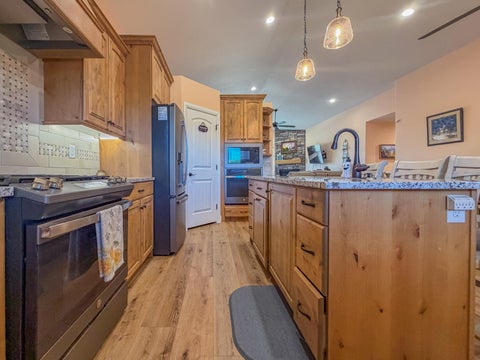Tiny photo for 1216 S 920 W, Hurricane, UT 84737 (MLS # 26-276729)