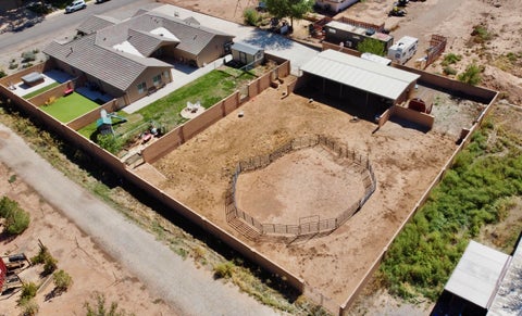 Tiny photo for 1216 S 920 W, Hurricane, UT 84737 (MLS # 26-276729)