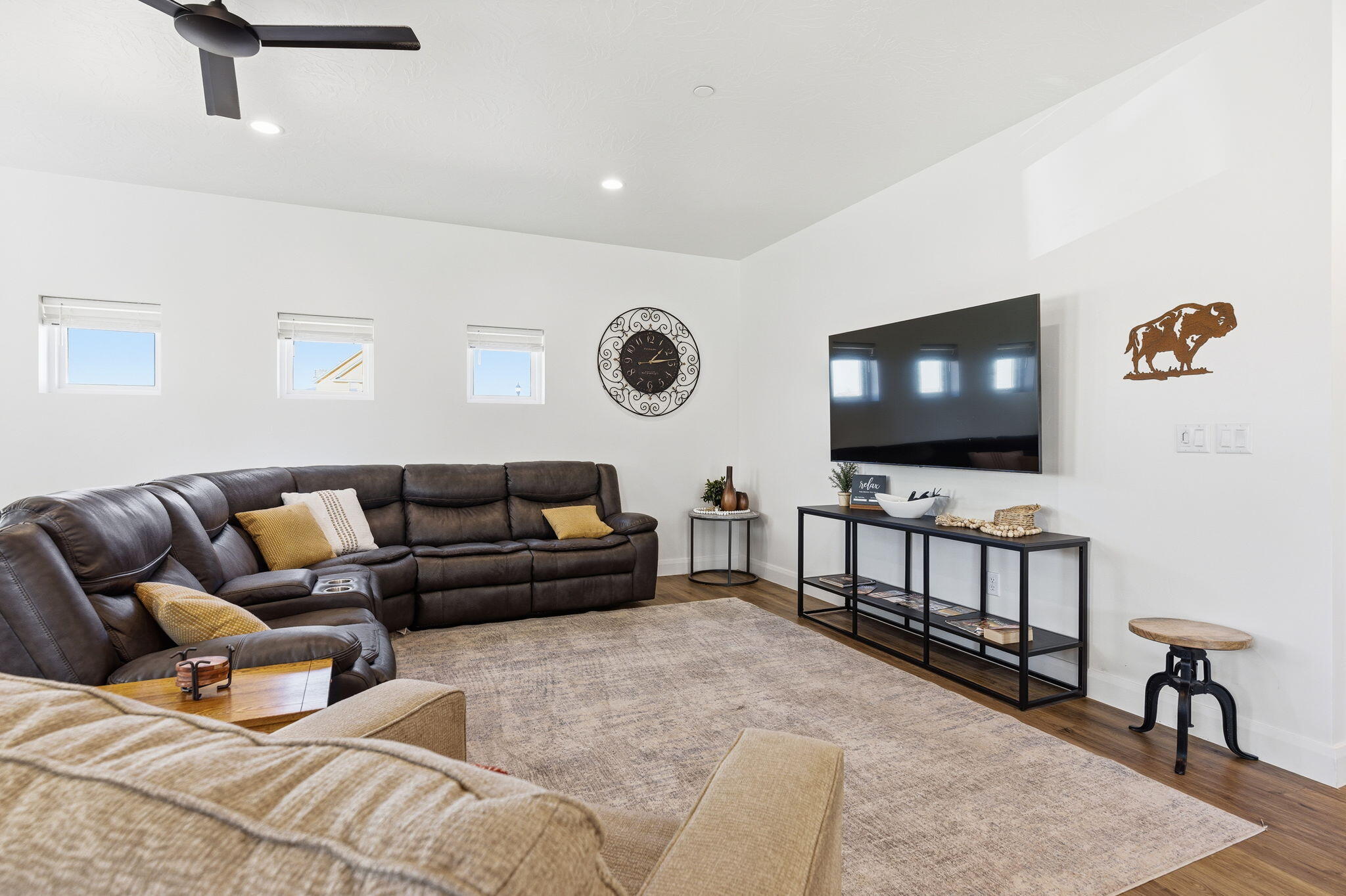 STUCKI FARMS - Residential