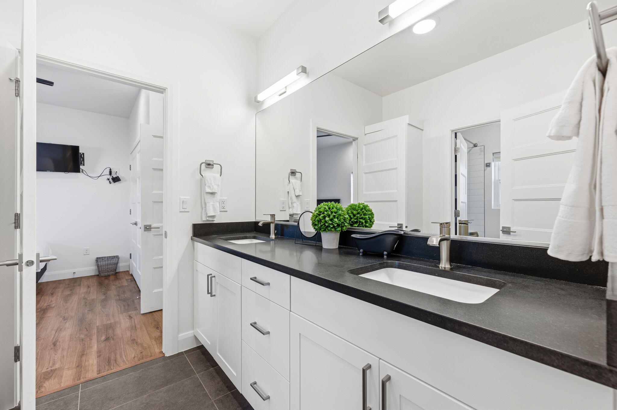 STUCKI FARMS - Residential