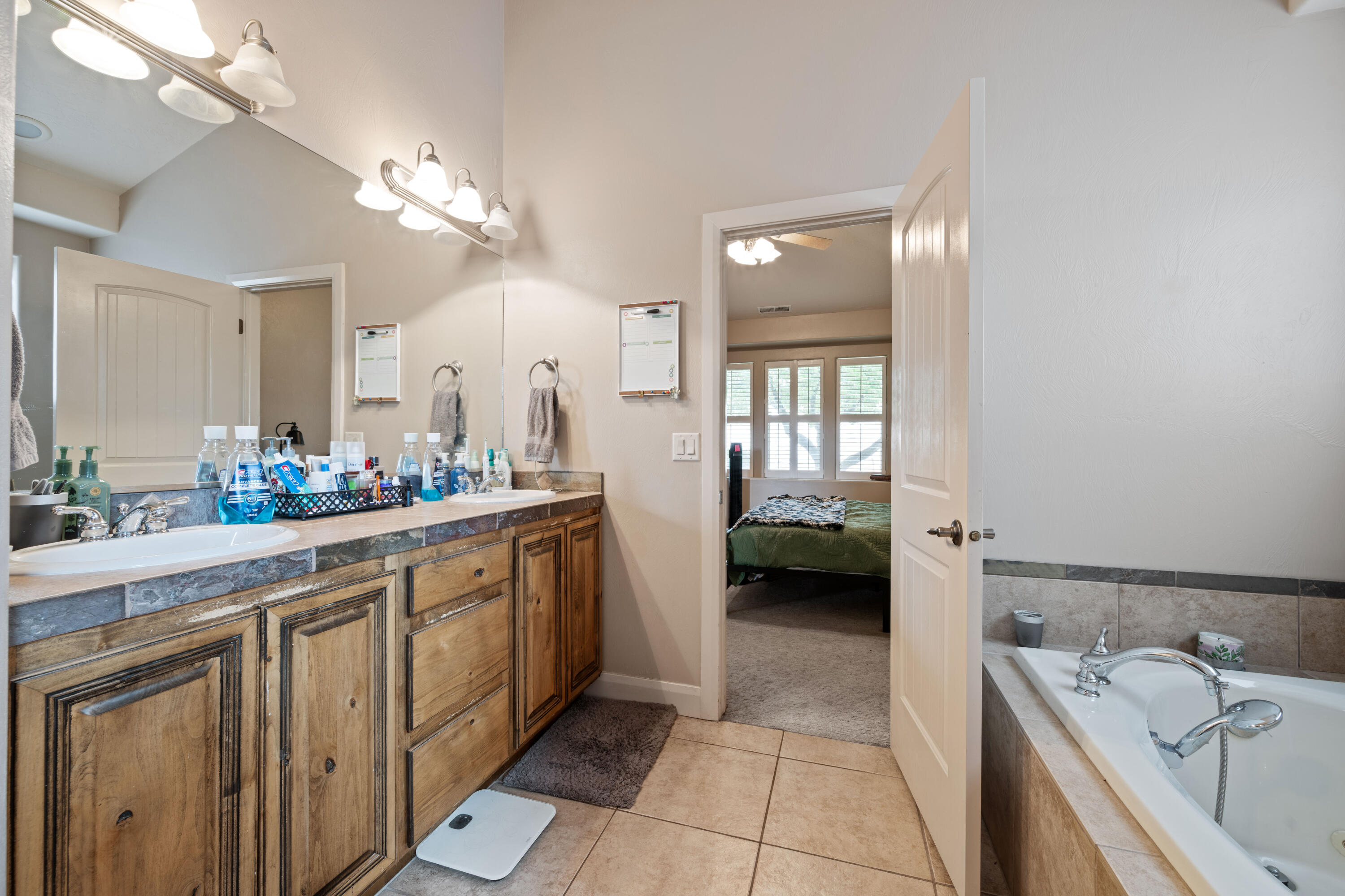 BLOOMINGTON LANE - Residential