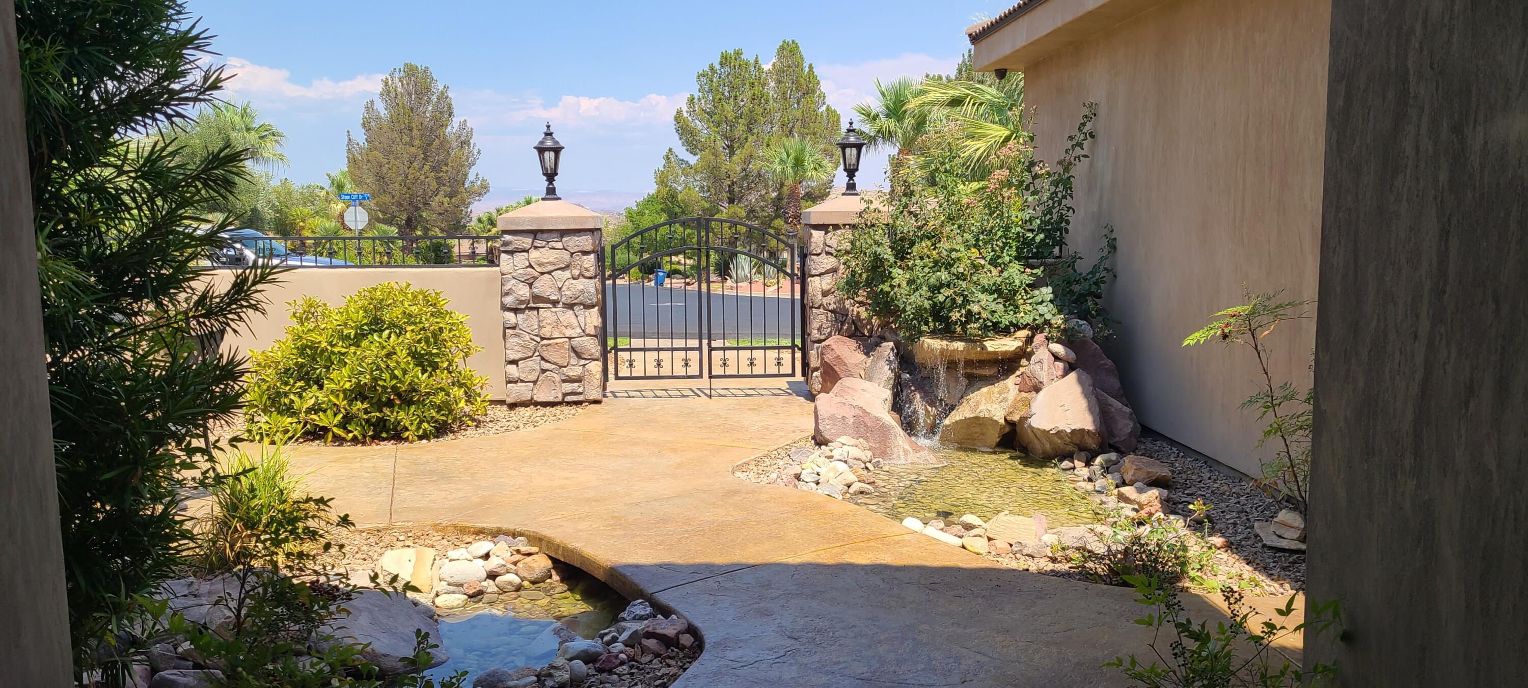 St George, Utah 84790, United States, 6 Bedrooms Bedrooms, ,4 BathroomsBathrooms,Residential,Active,56936