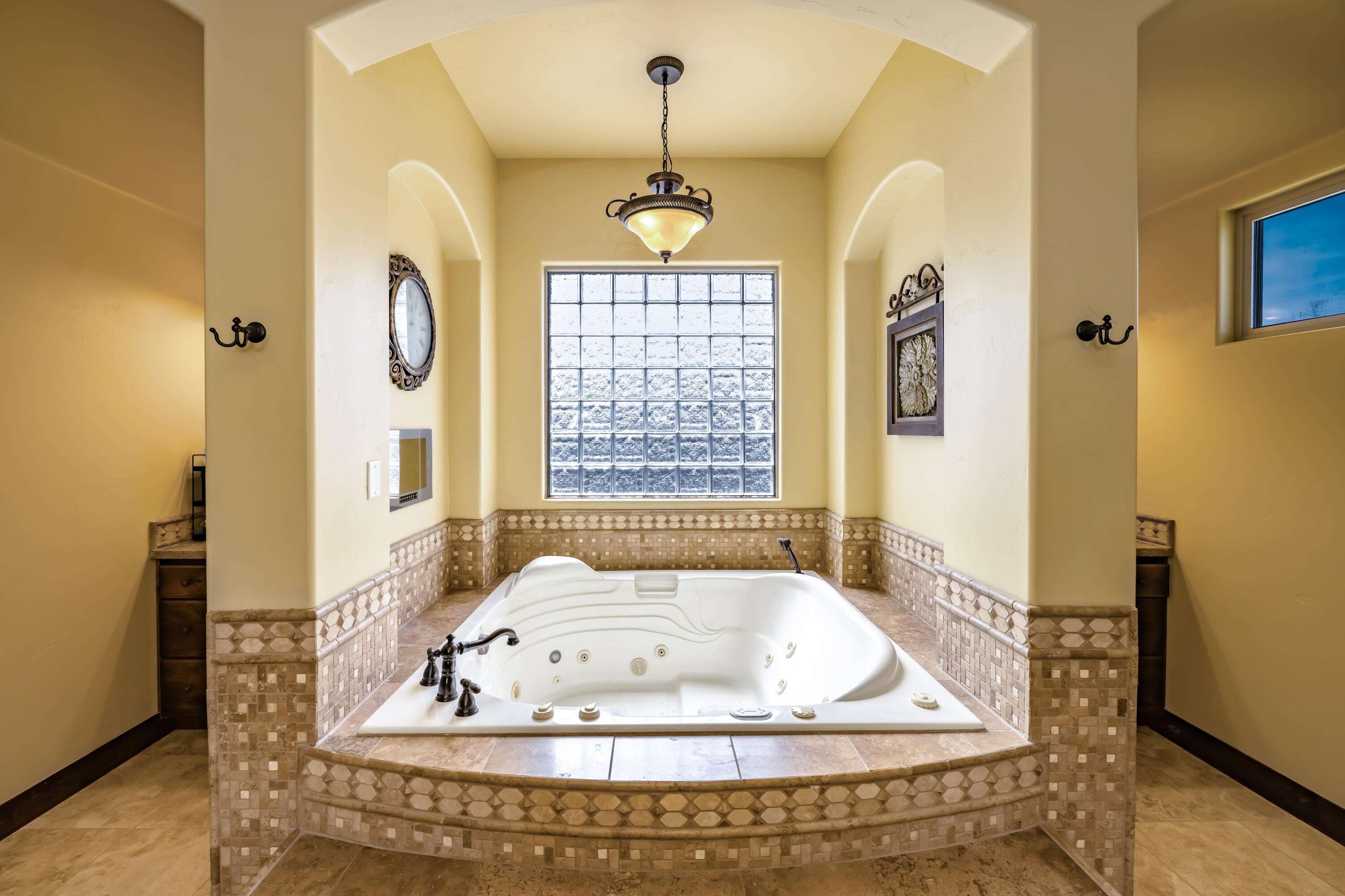 St George, Utah 84790, United States, 6 Bedrooms Bedrooms, ,4 BathroomsBathrooms,Residential,Active,56936