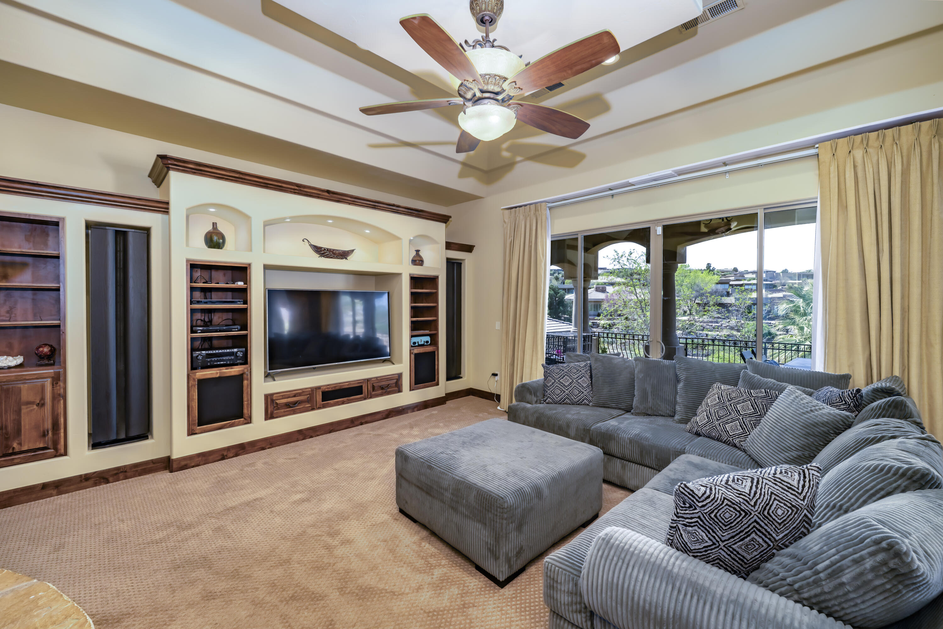 St George, Utah 84790, United States, 6 Bedrooms Bedrooms, ,4 BathroomsBathrooms,Residential,Active,56936