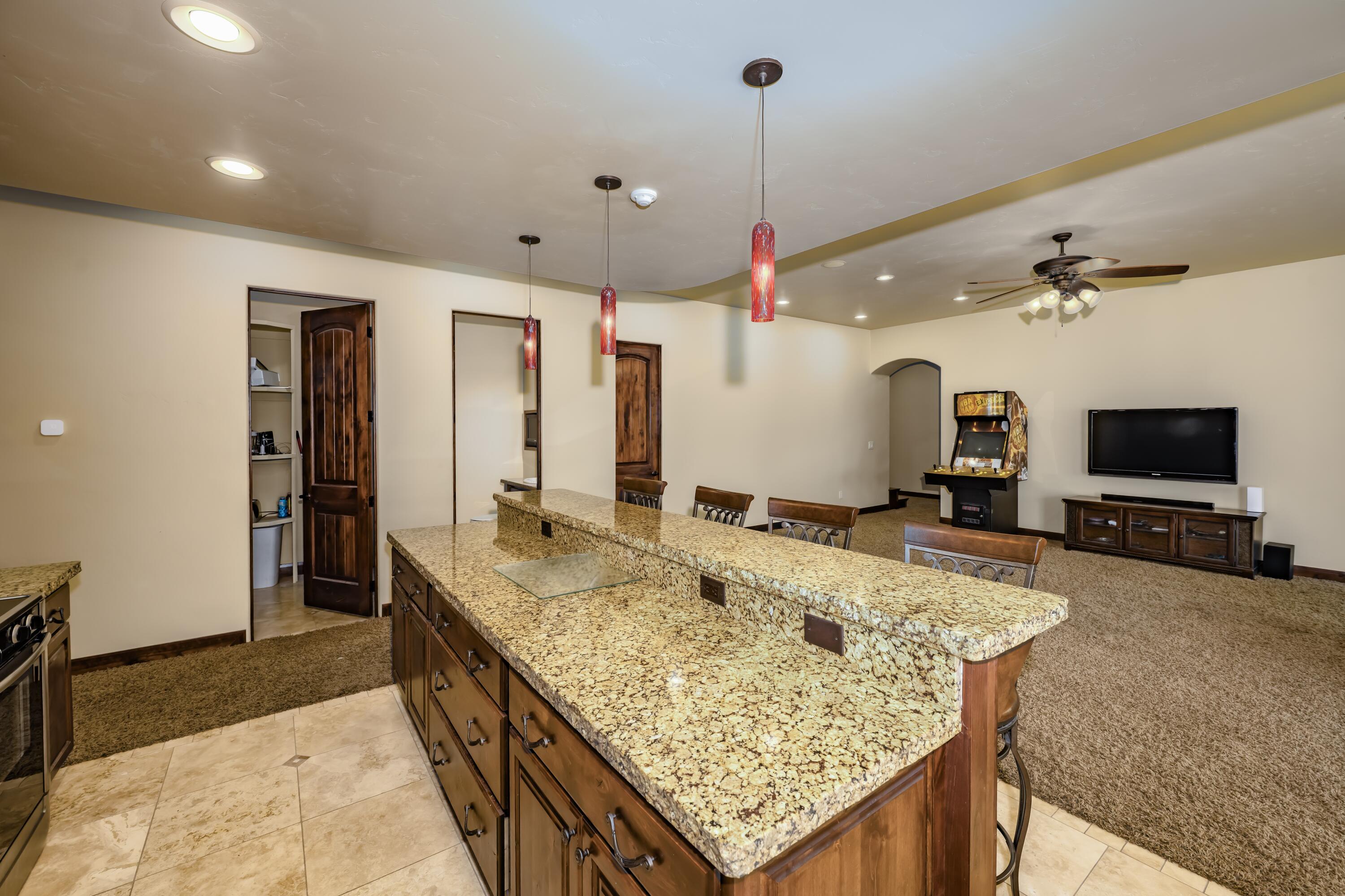 St George, Utah 84790, United States, 6 Bedrooms Bedrooms, ,4 BathroomsBathrooms,Residential,Active,56936