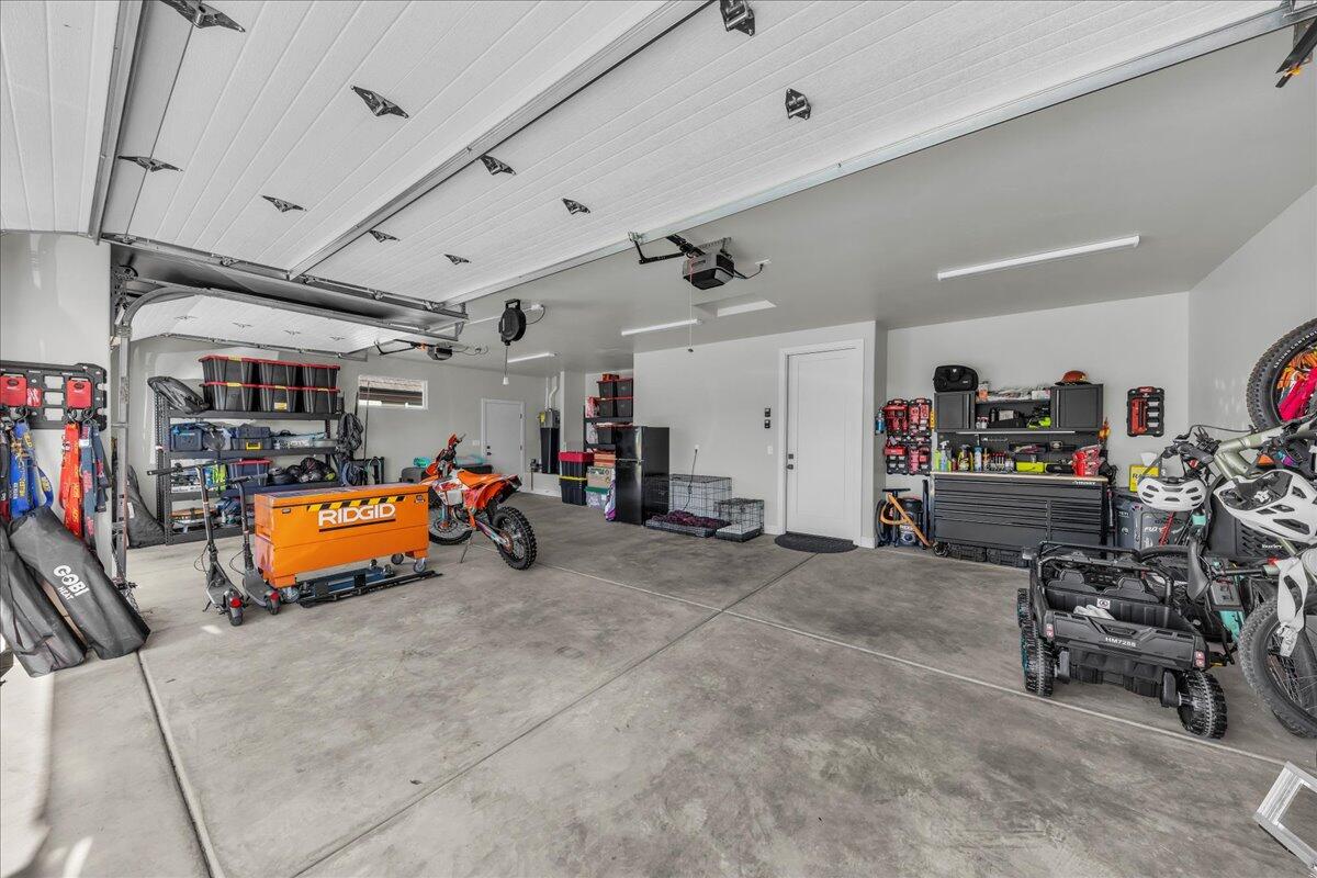 HERITAGE PLACE - Residential