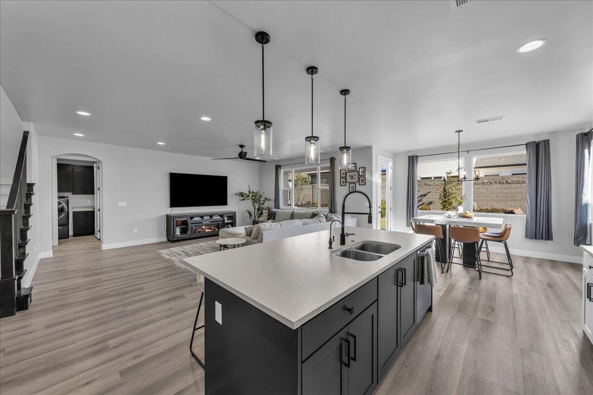 HERITAGE PLACE - Residential