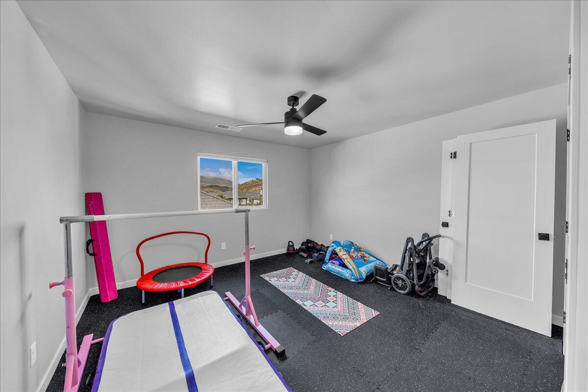 HERITAGE PLACE - Residential