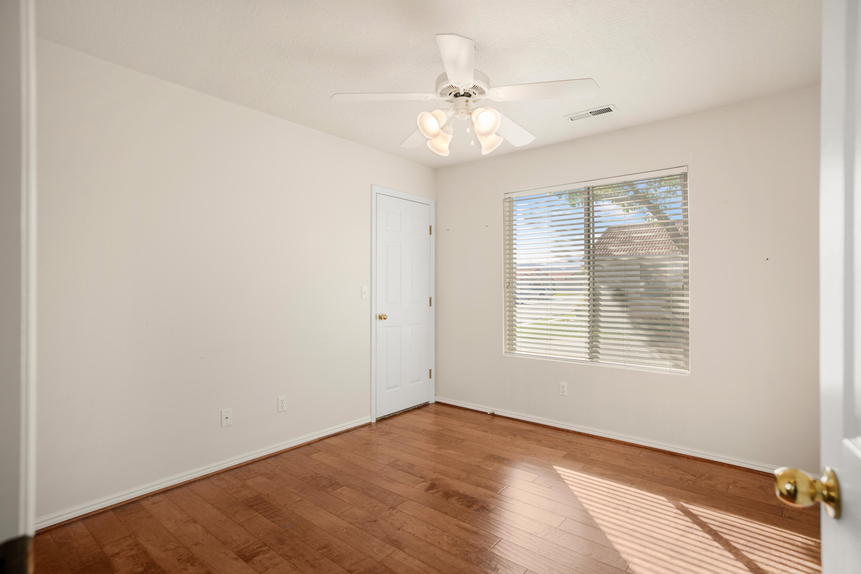 VISTA DEL SOL TOWNHOMES - Residential