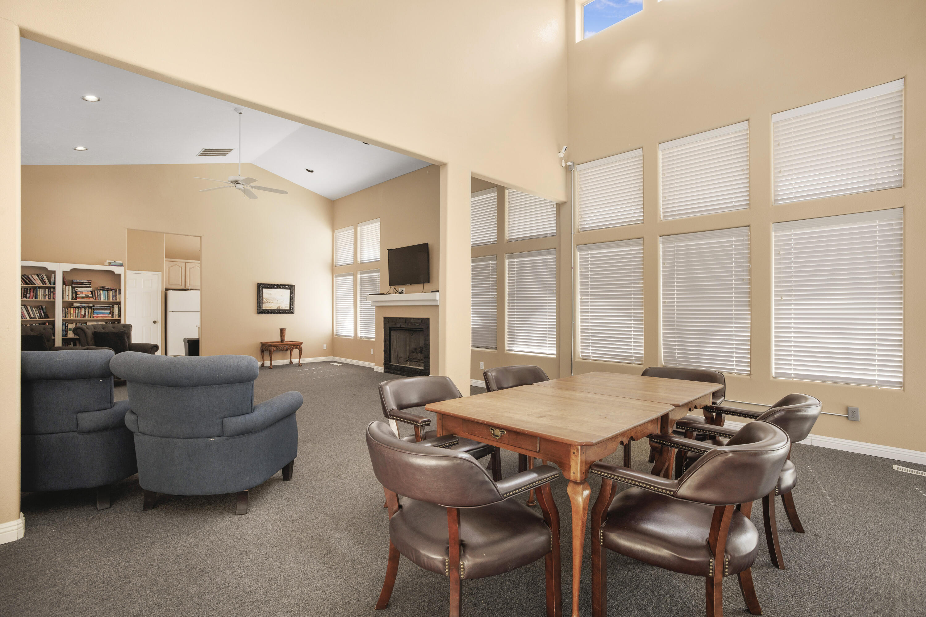 VISTA DEL SOL TOWNHOMES - Residential