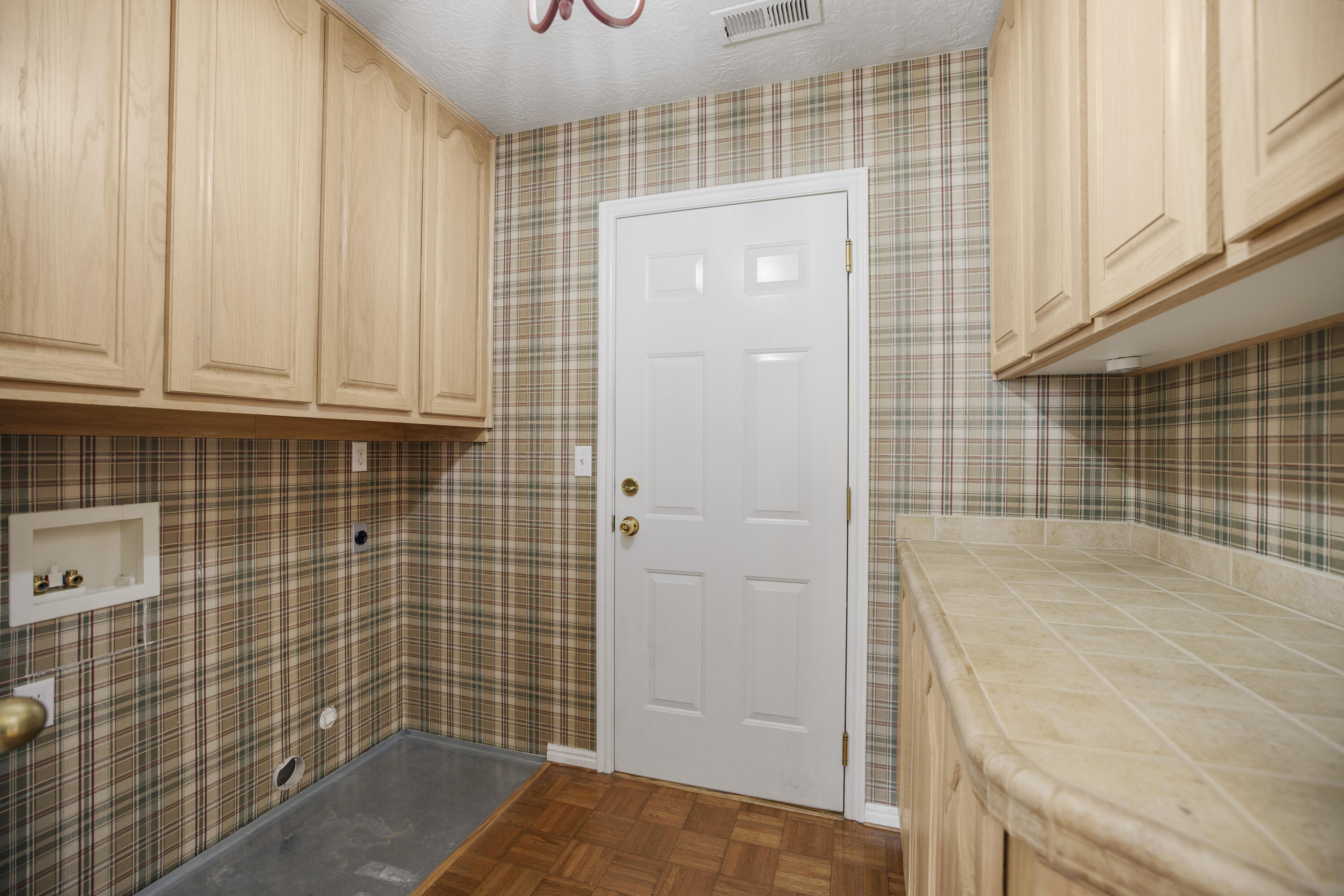 VISTA DEL SOL TOWNHOMES - Residential