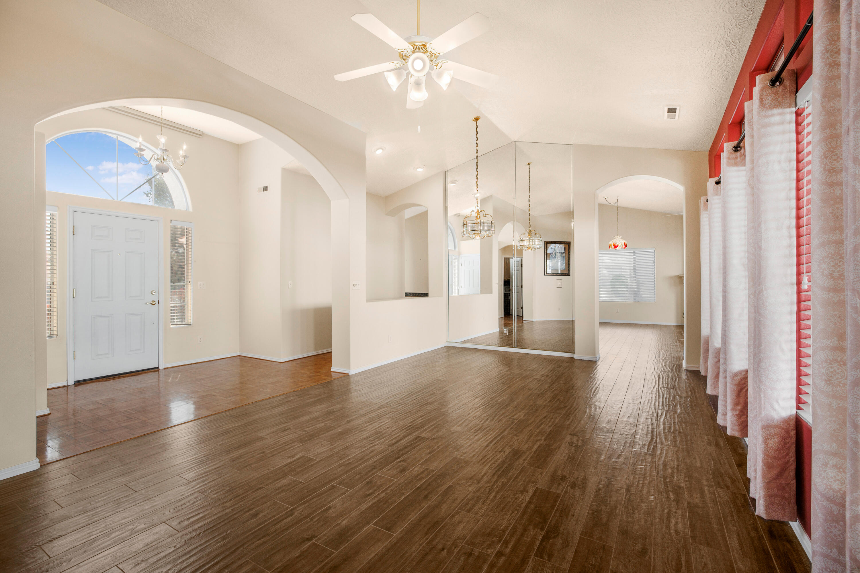 VISTA DEL SOL TOWNHOMES - Residential