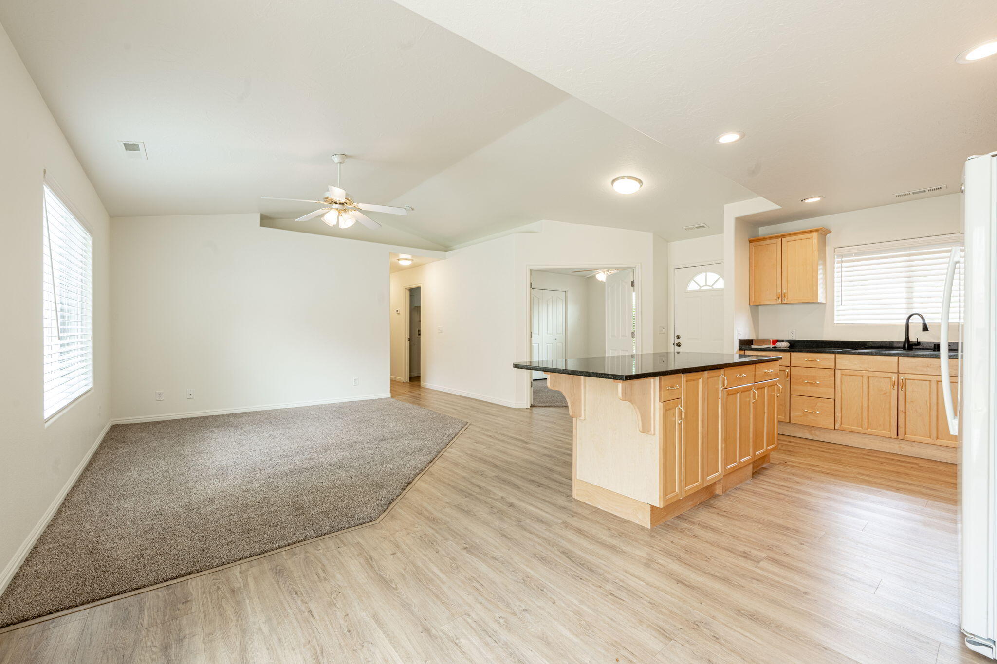 PHEASANT SPRINGS - Residential