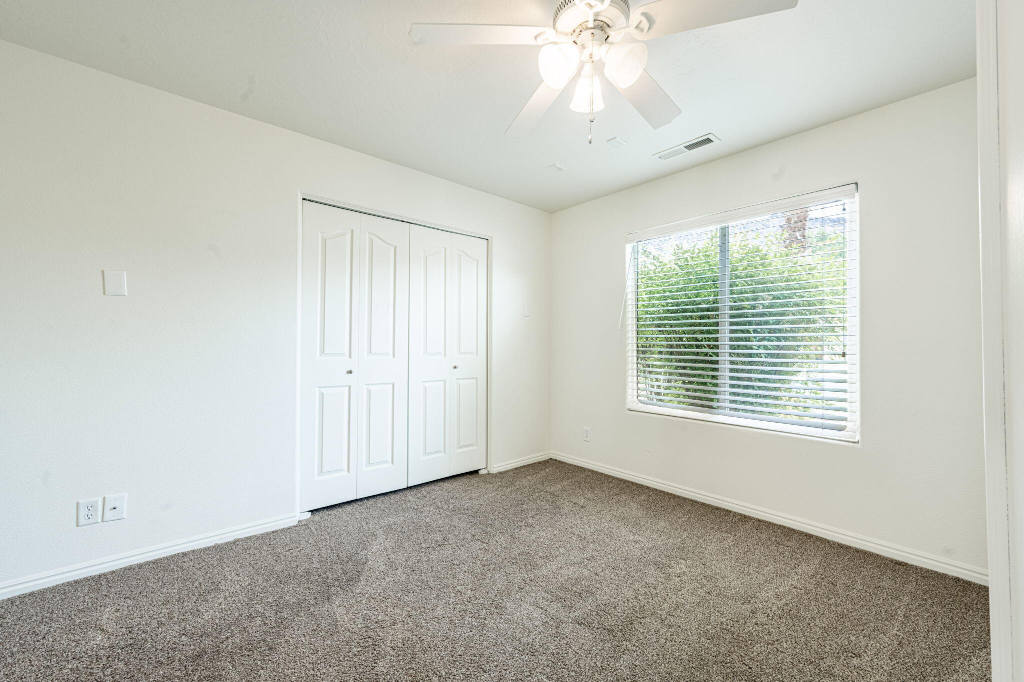 PHEASANT SPRINGS - Residential