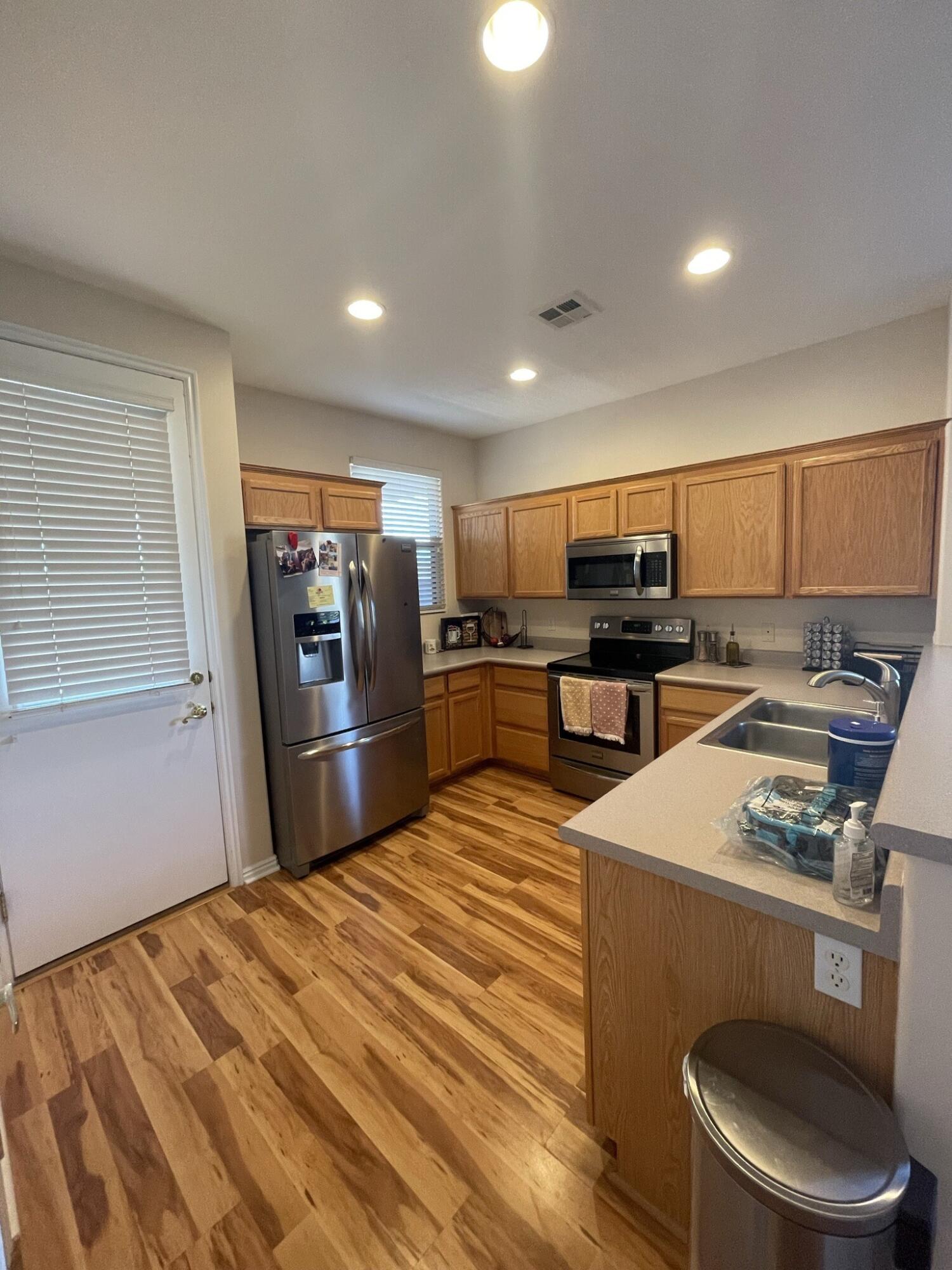 PETROGLYPHS OF CORAL CANYON - Residential