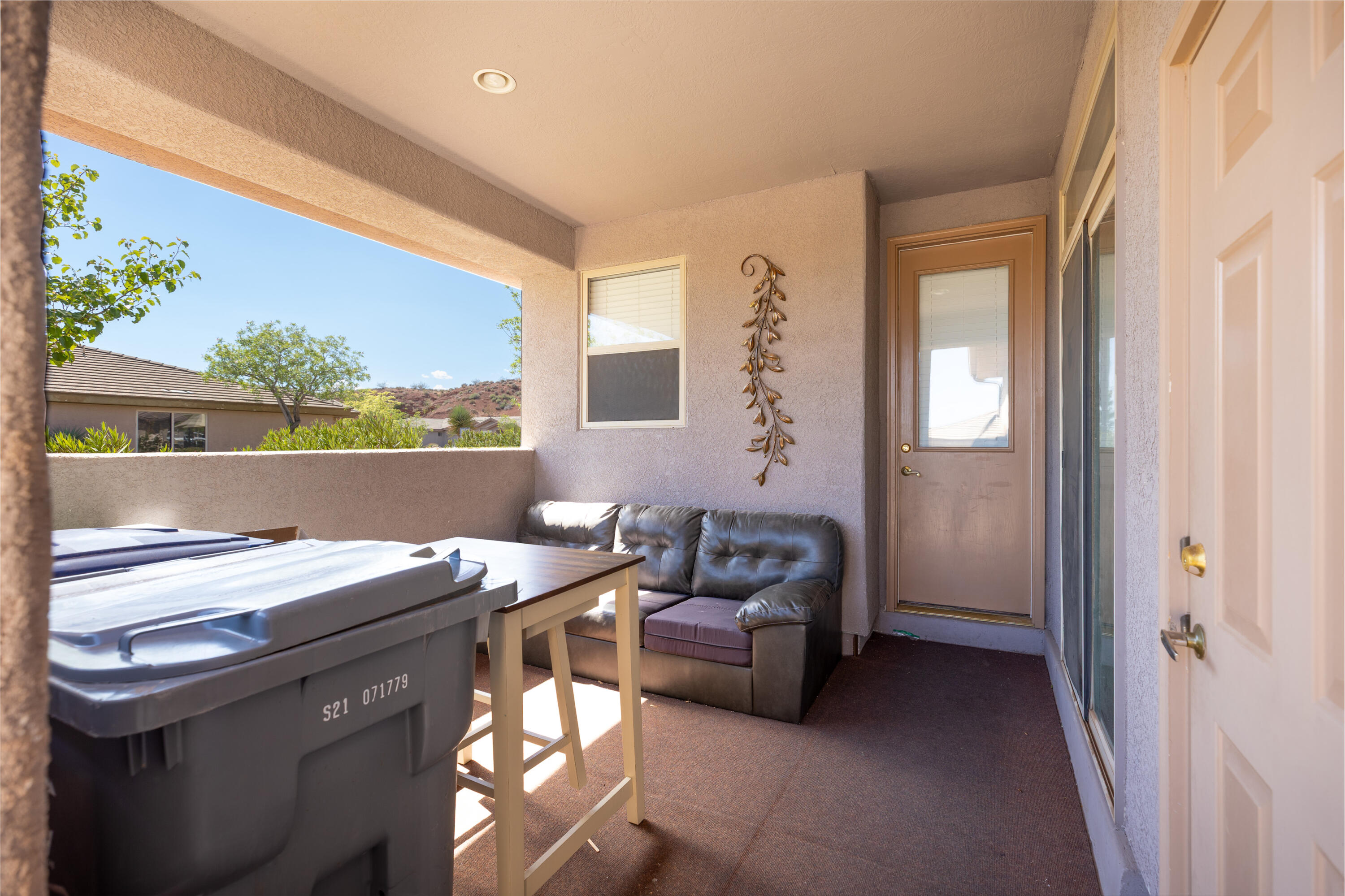 PETROGLYPHS OF CORAL CANYON - Residential