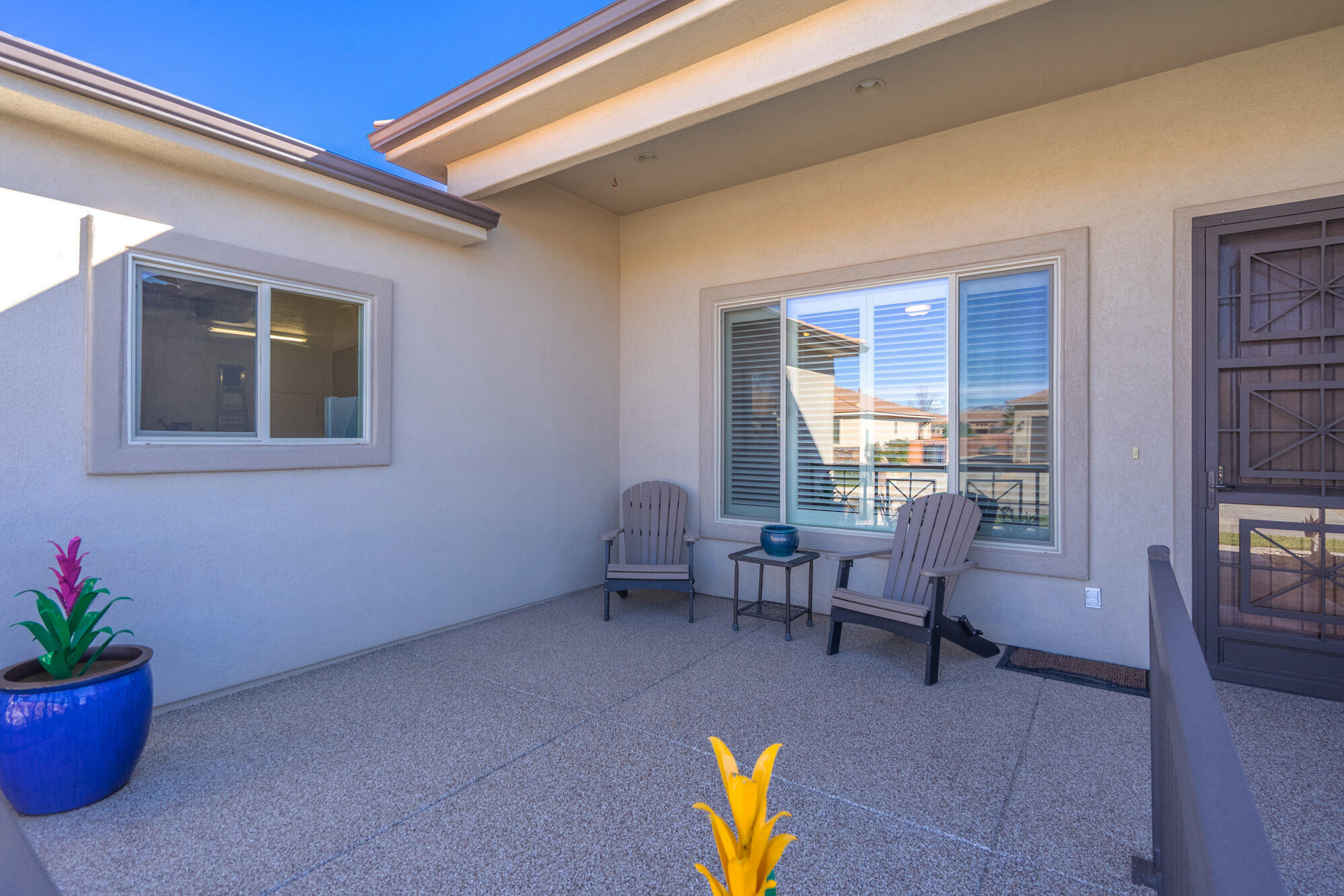 SKY RIDGE - Residential