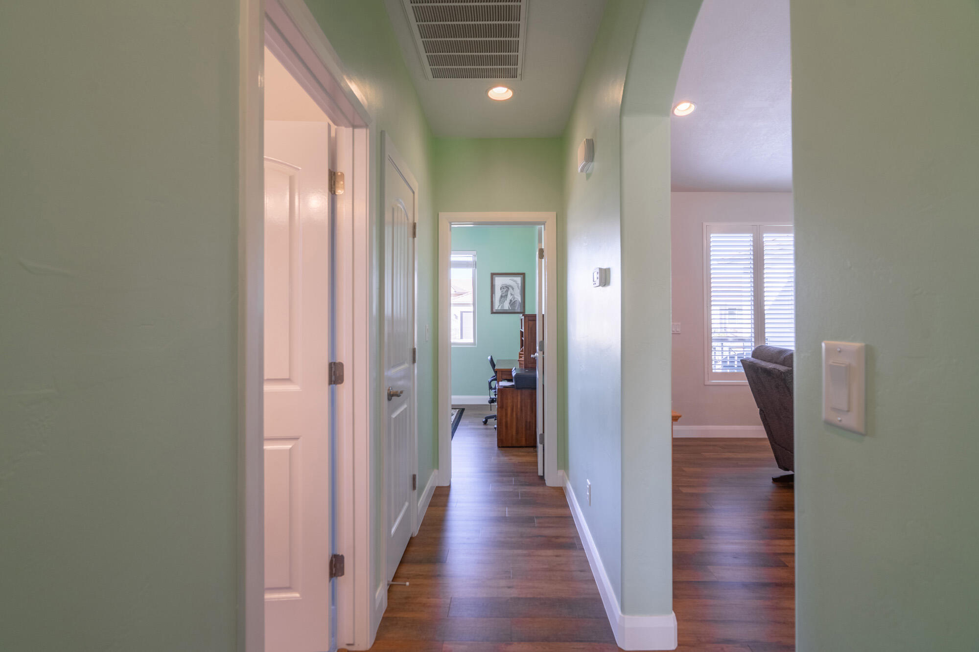 SKY RIDGE - Residential