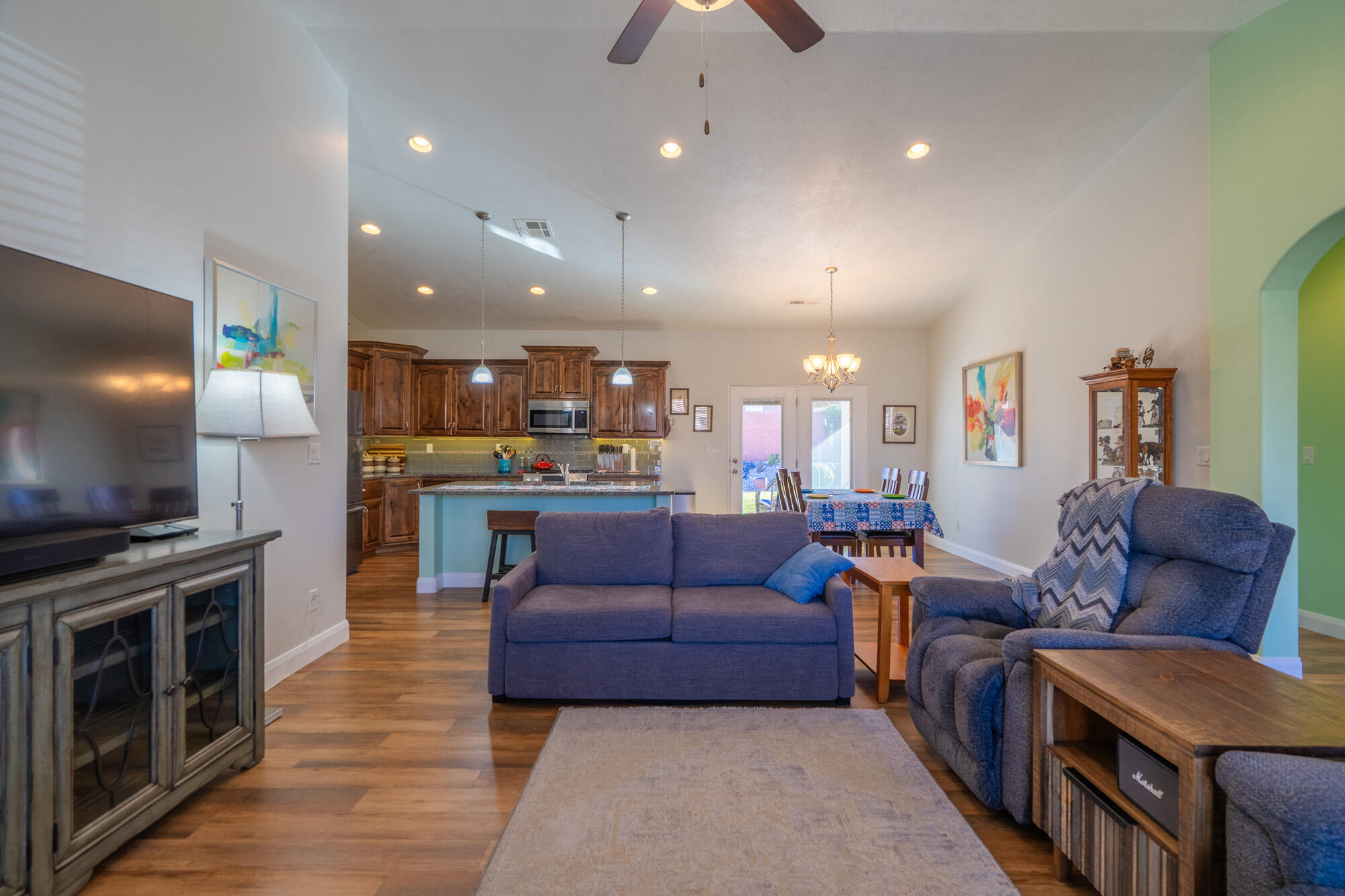 SKY RIDGE - Residential