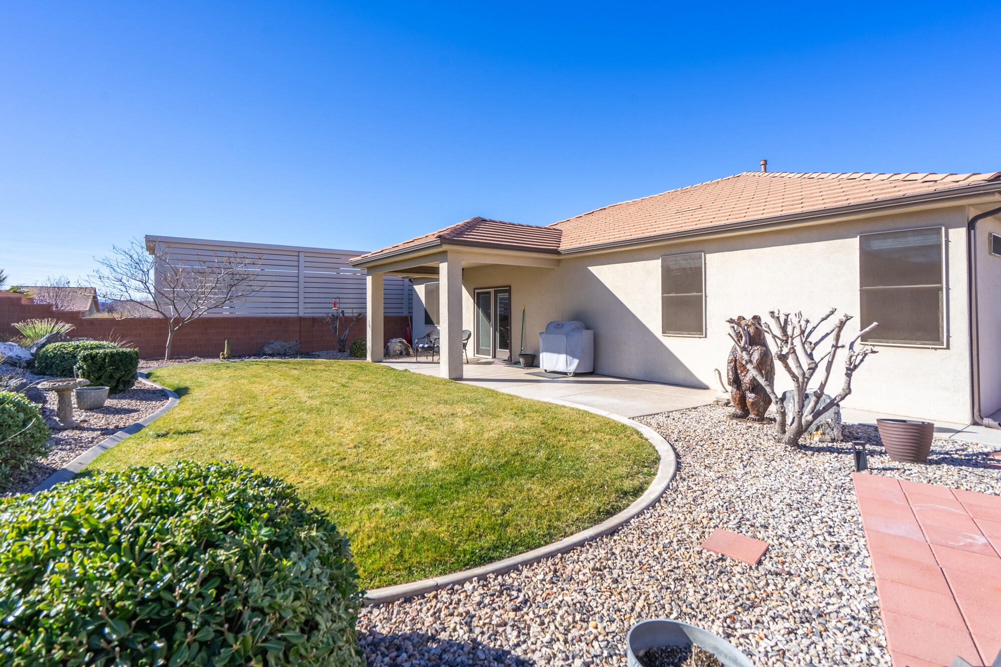 SKY RIDGE - Residential