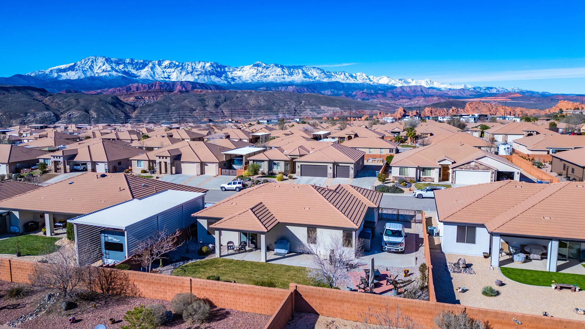 SKY RIDGE - Residential