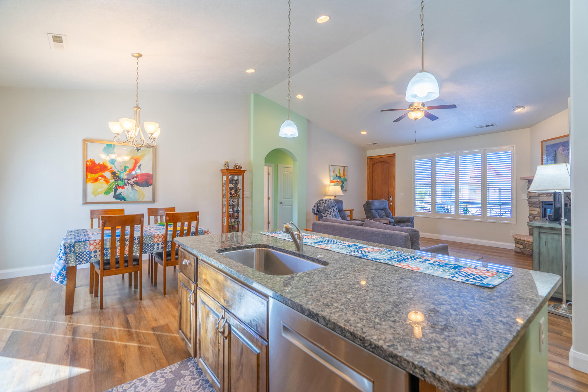 SKY RIDGE - Residential