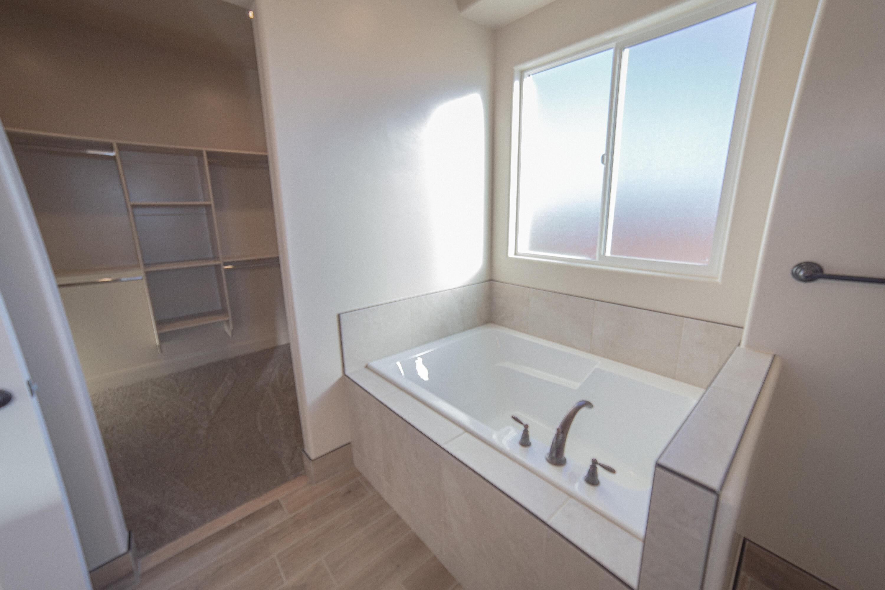 SKY VALLEY - Residential