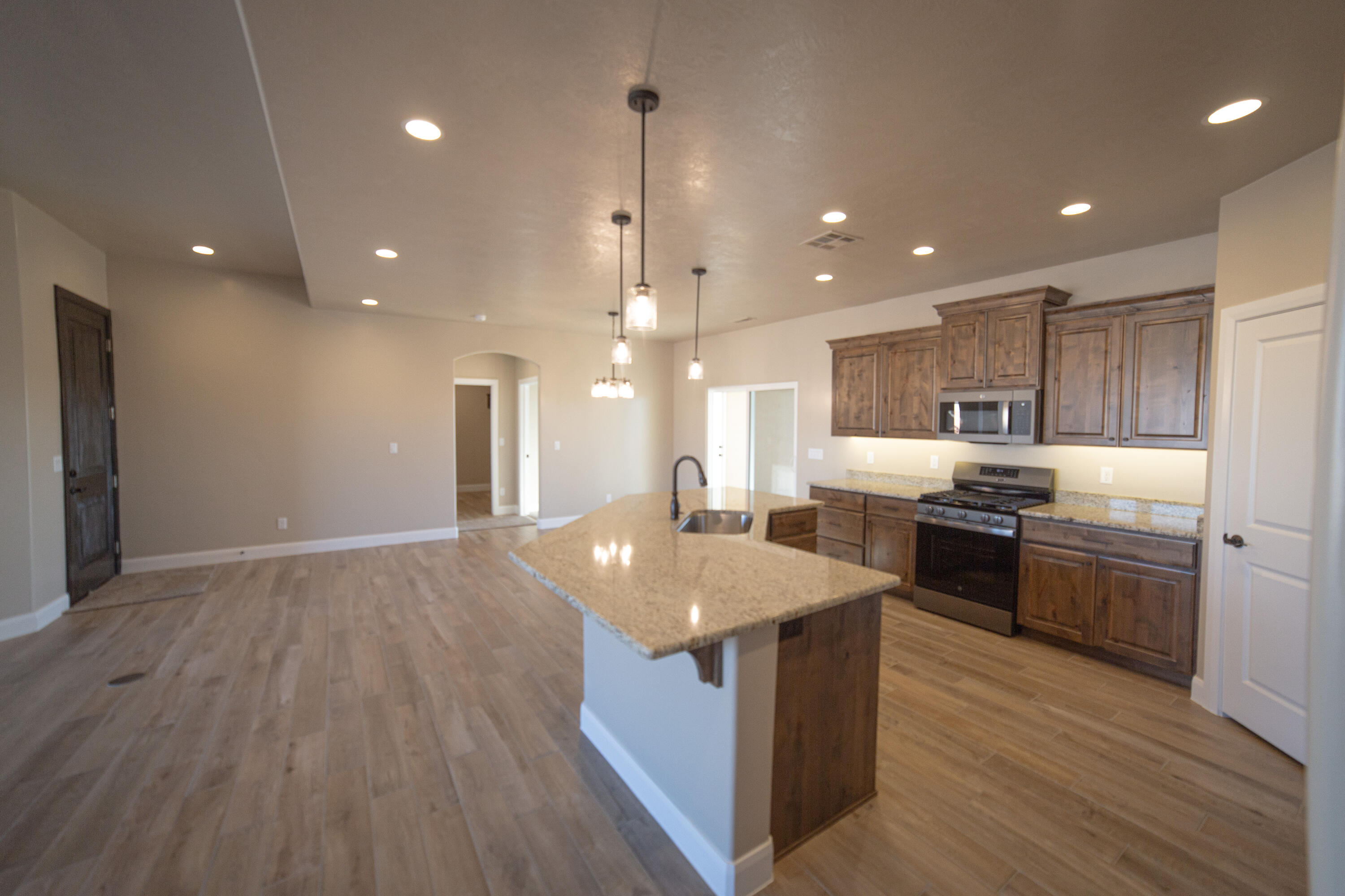 SKY VALLEY - Residential