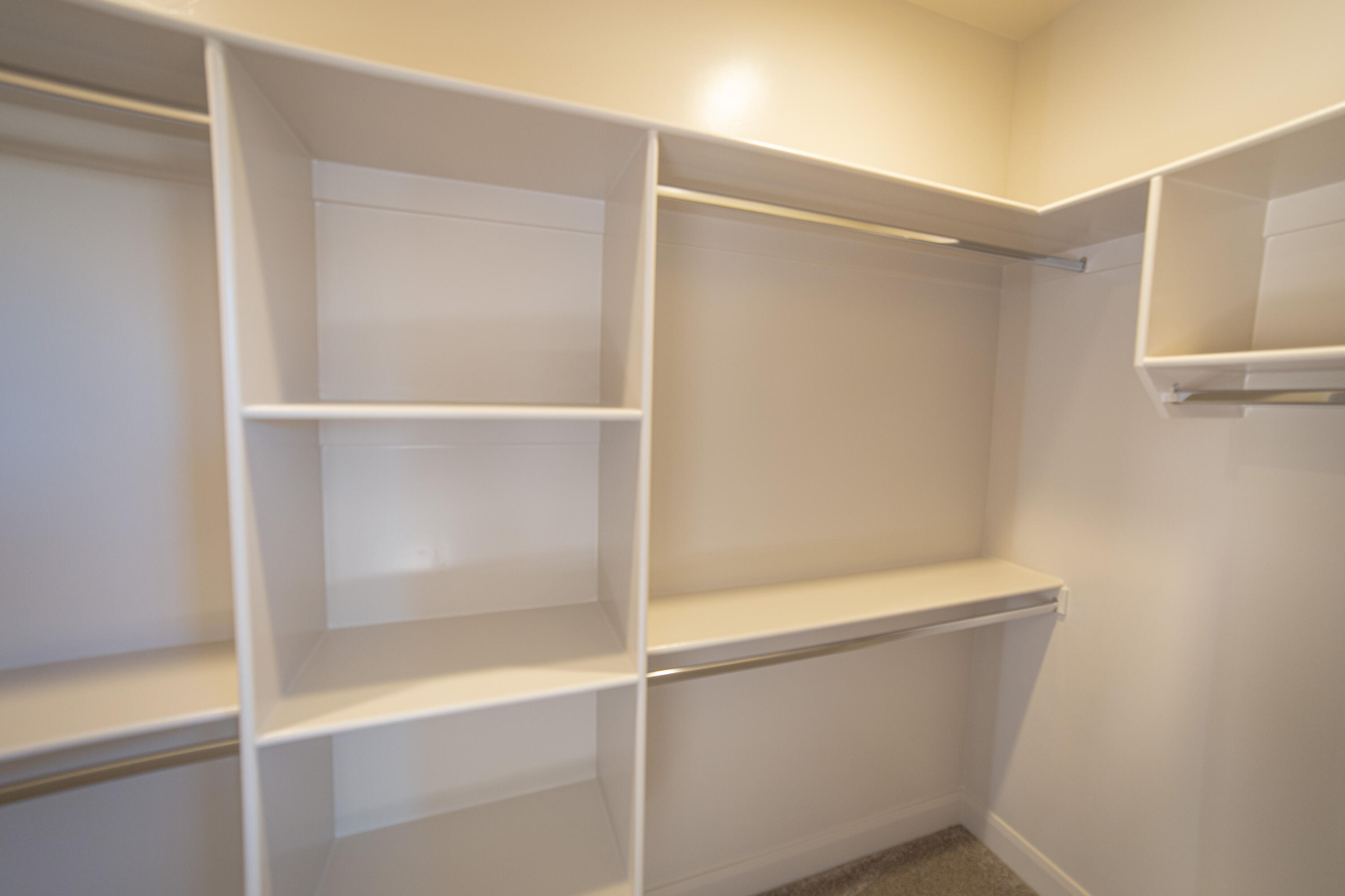 SKY VALLEY - Residential