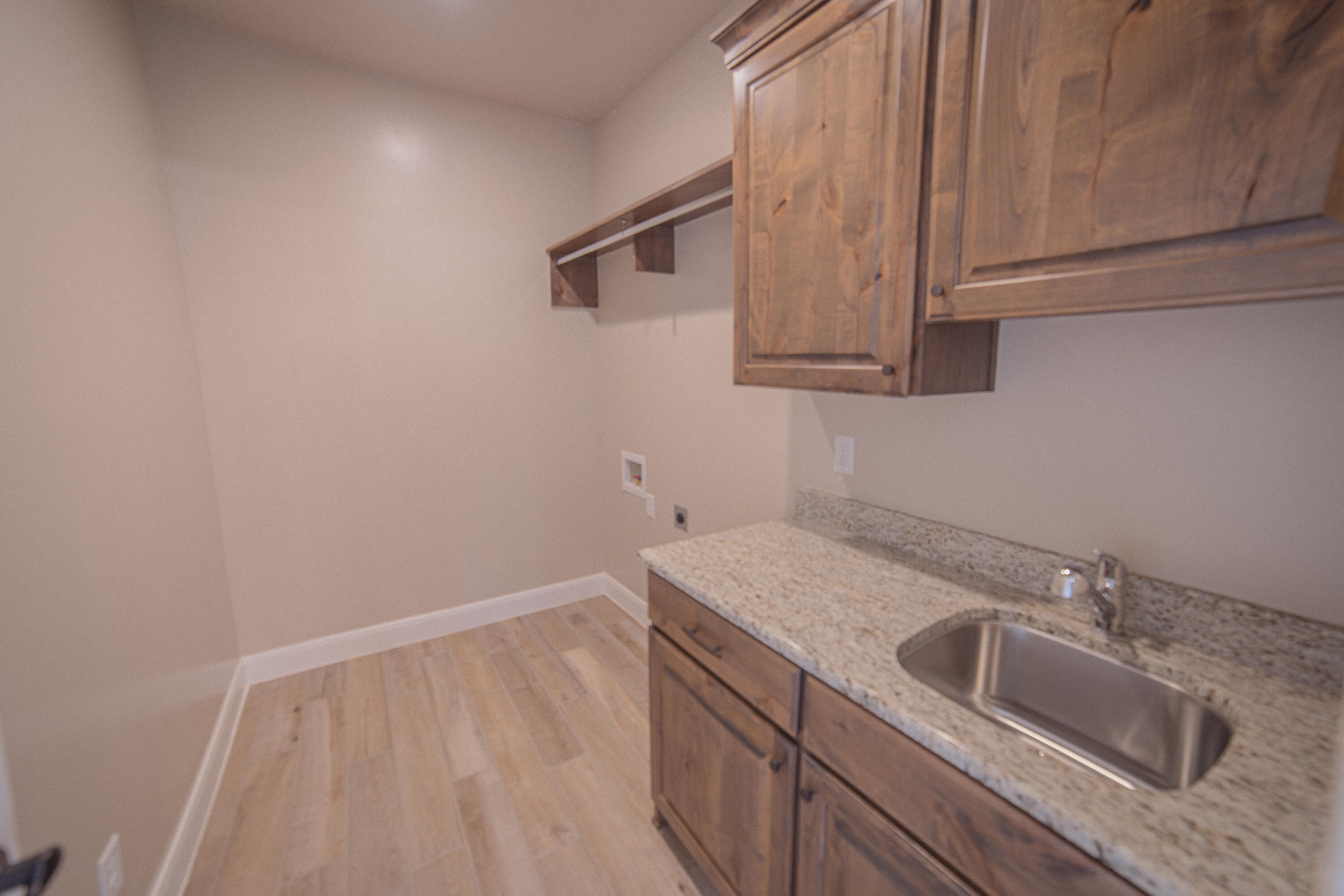 SKY VALLEY - Residential