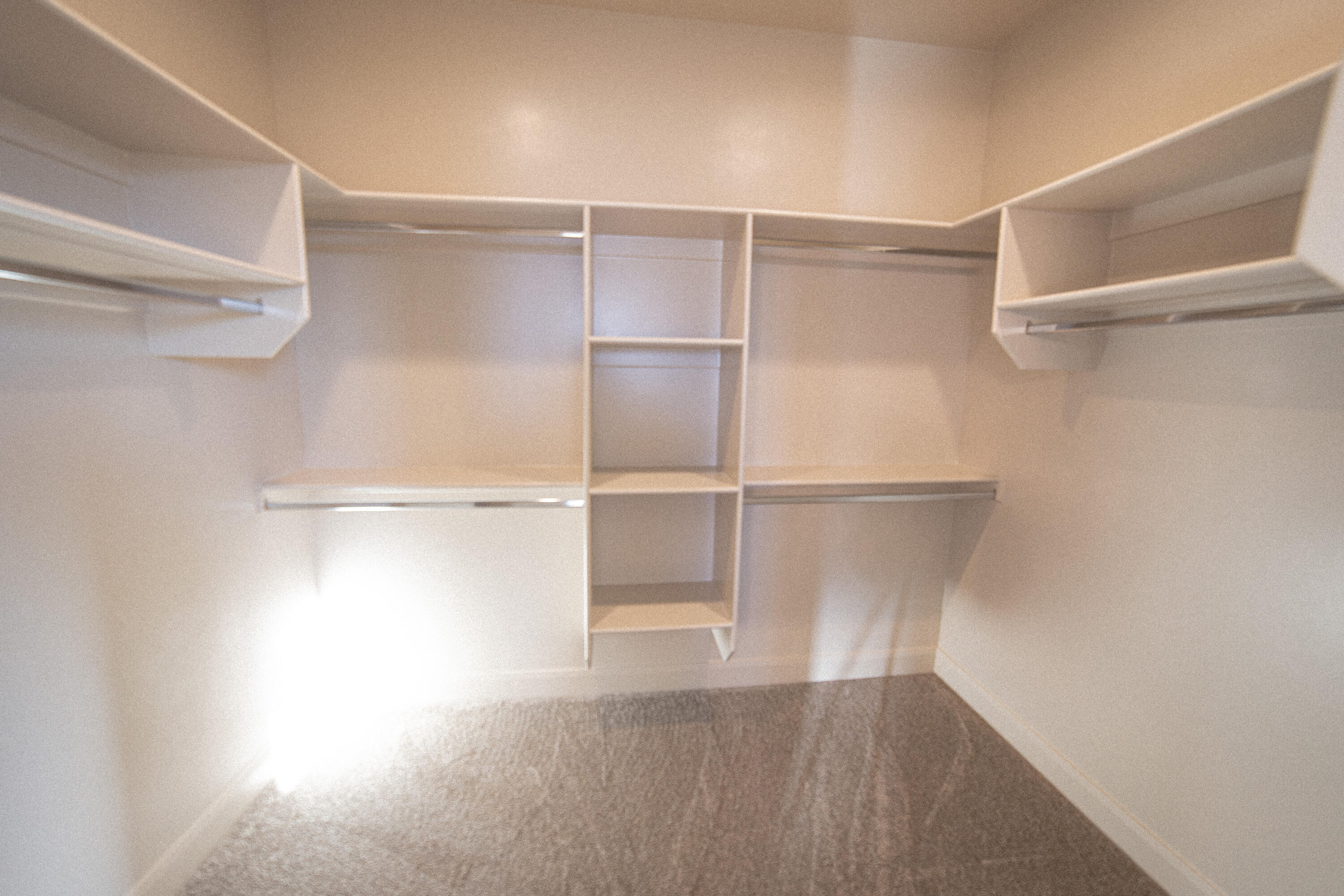 SKY VALLEY - Residential