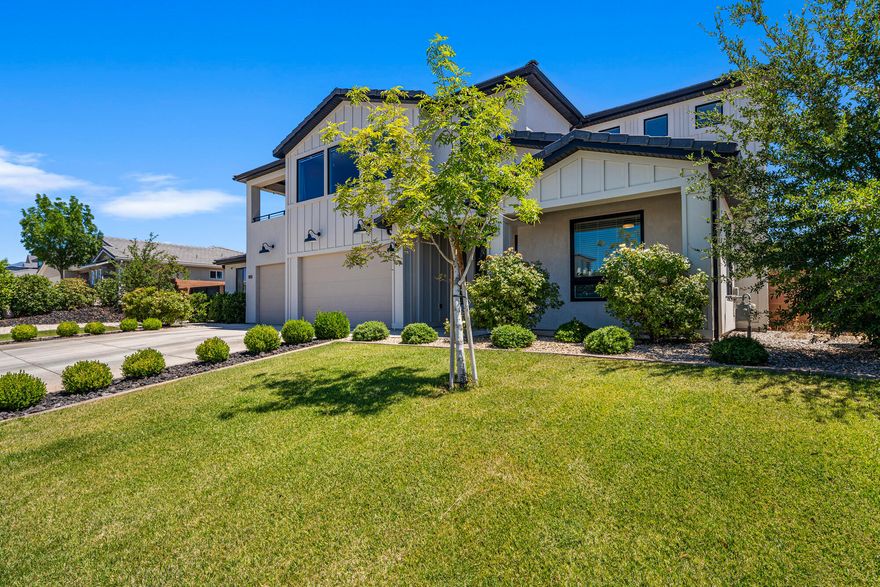 This amazing dream home is located on the South Rim of Foremaster Hill which overlooks St. George City! Stunning upgrades! Huge kitchen pantry, spacious master bedroom and master bath/closet boast all the extras including a stackable washer/dryer in the master closet! Also, there is a potential upstairs kitchen, already plumbed and ready to add cabinets and sink! This is a must see!