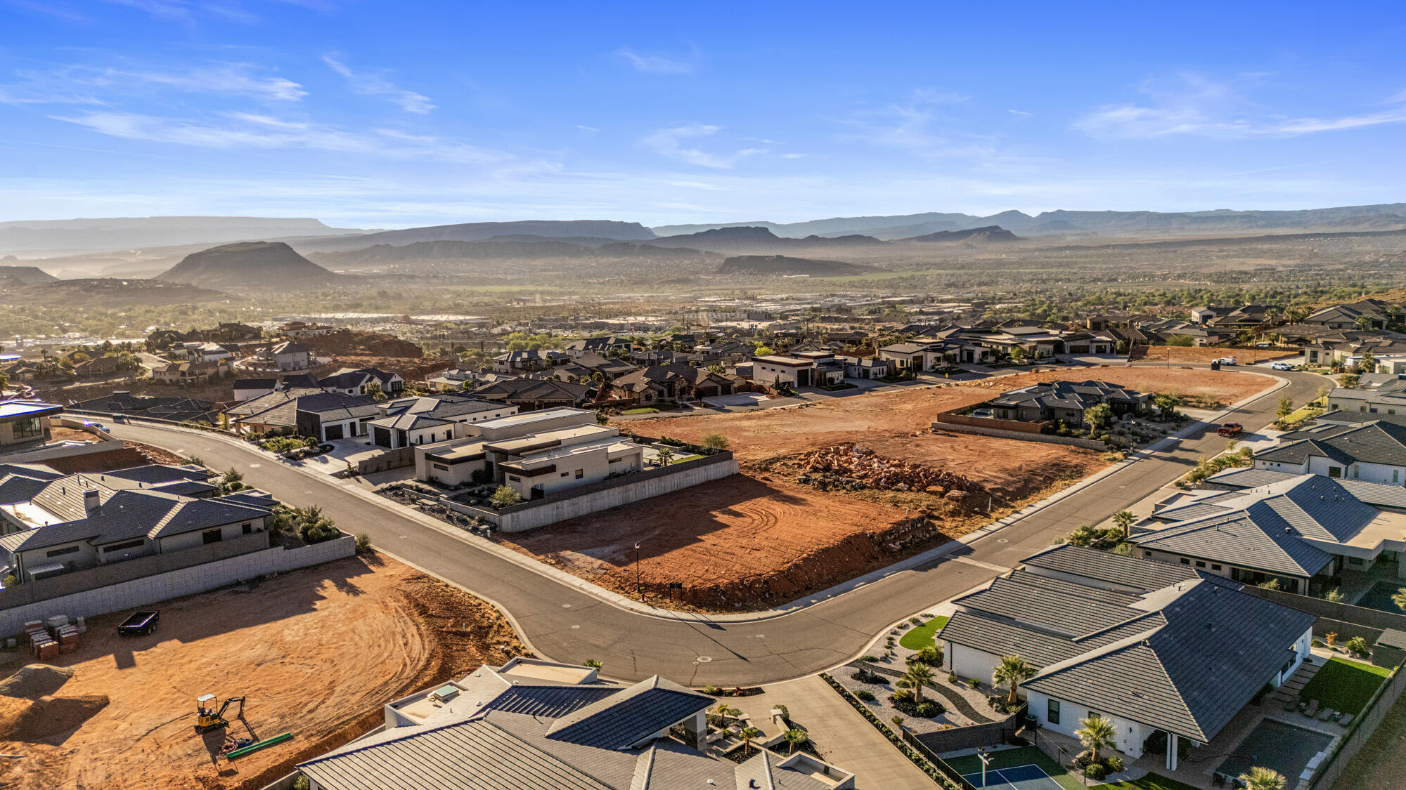 WESTGATE HILLS - Land