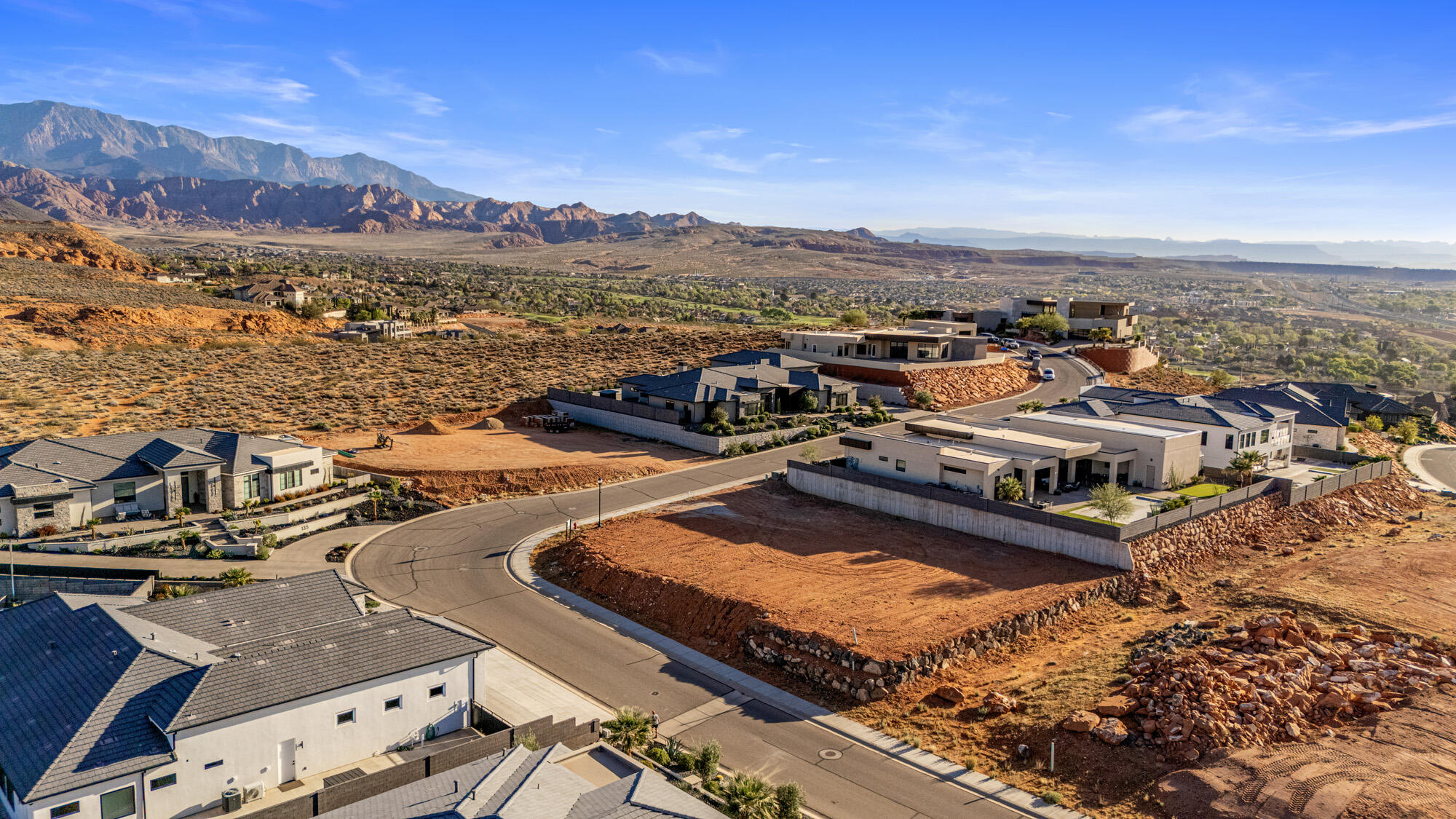 WESTGATE HILLS - Land