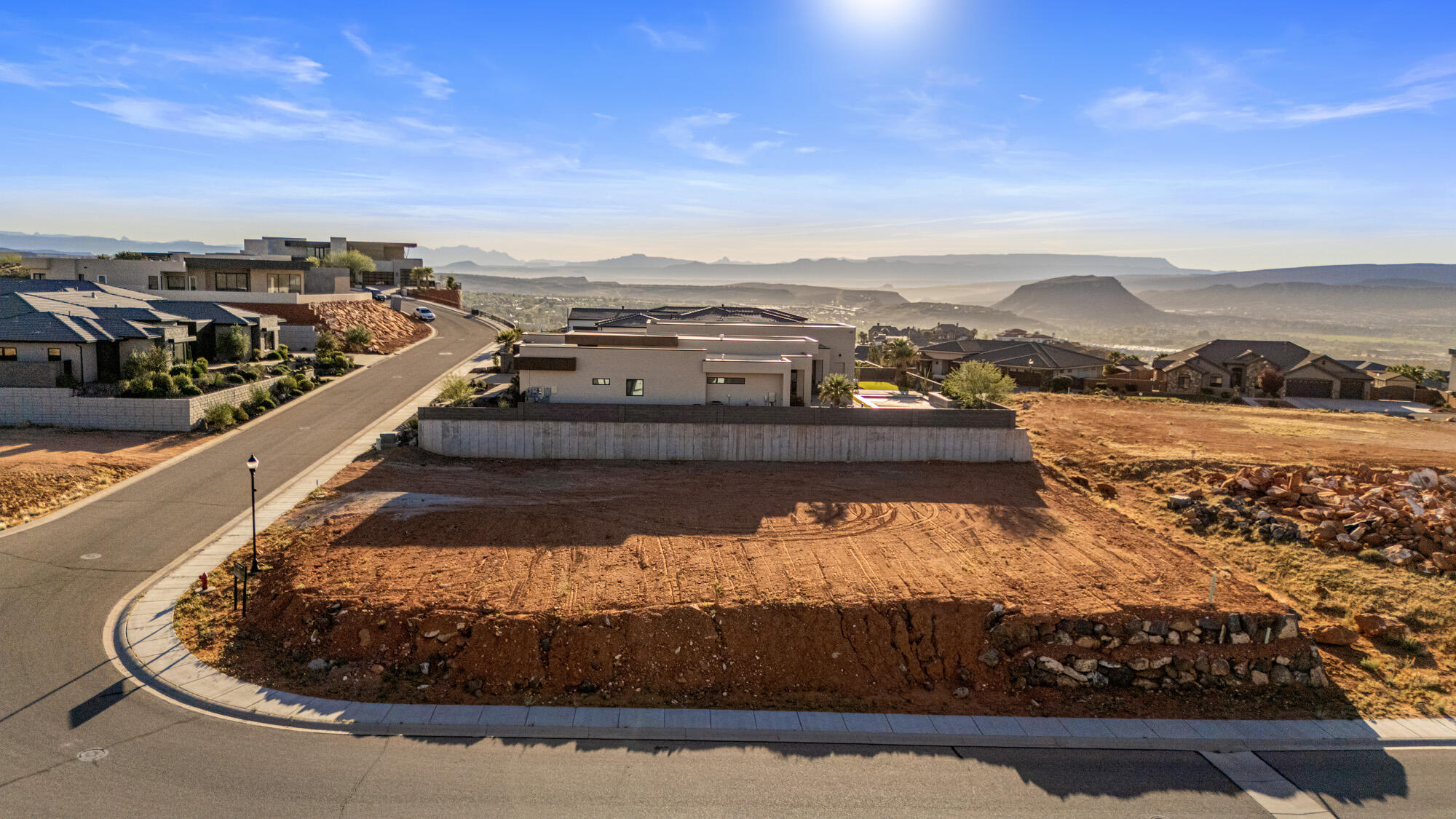 WESTGATE HILLS - Land