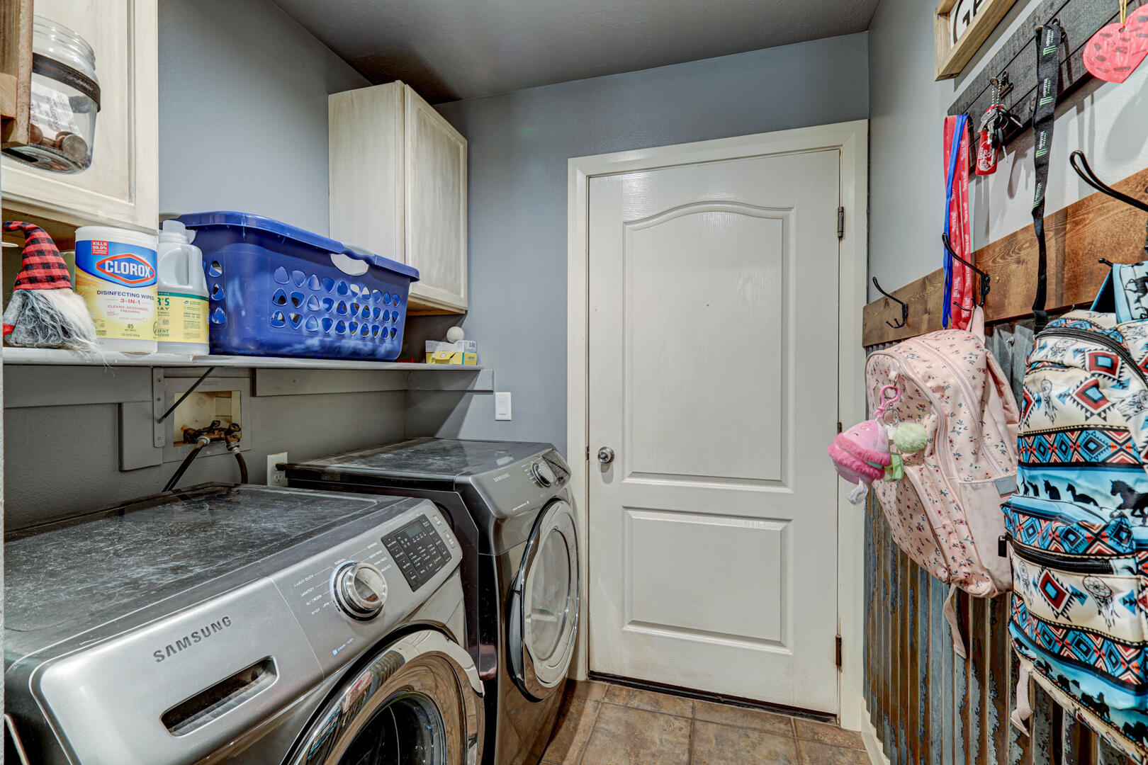 SOUTH POINTE - Residential