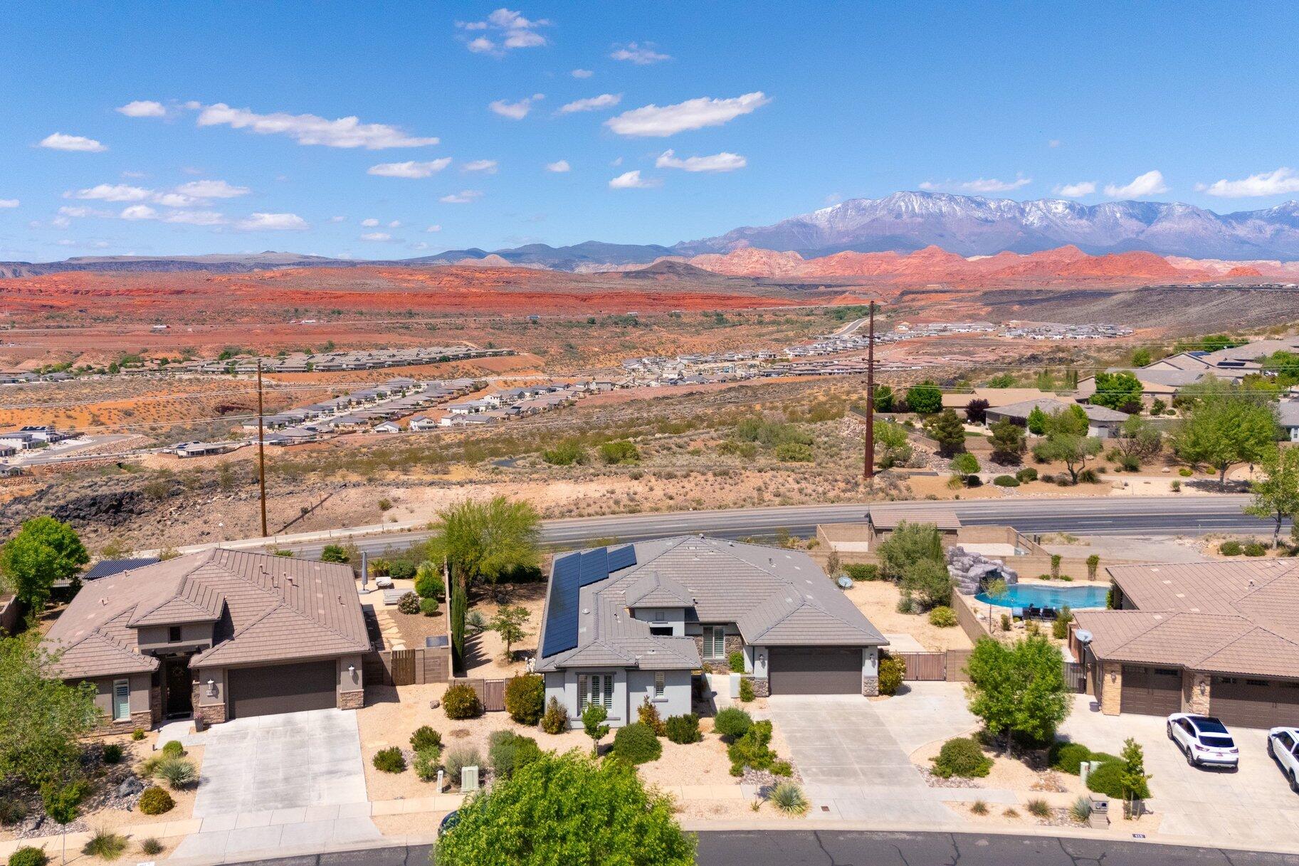HIGHLAND PARK AT THE CORAL CANYON - Residential