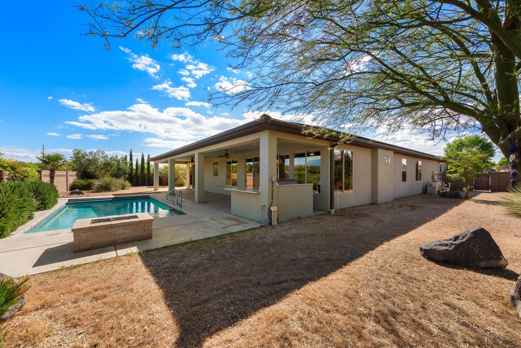 HIGHLAND PARK AT THE CORAL CANYON - Residential