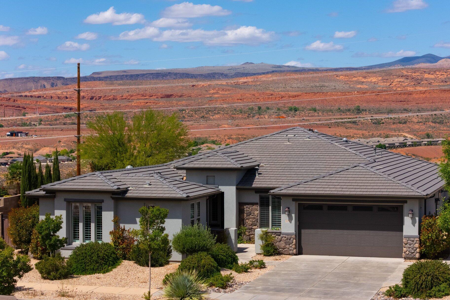 HIGHLAND PARK AT THE CORAL CANYON - Residential