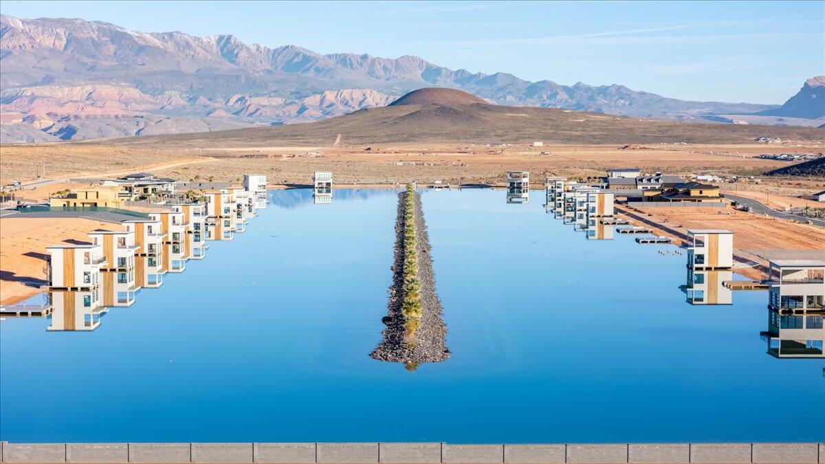 SOUTHERN SHORES - Land